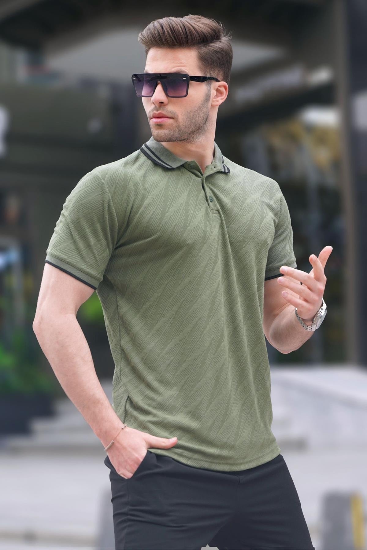 Levně Madmext Khaki Green Polo Neck Regular Fit Men's T-shirt 6110