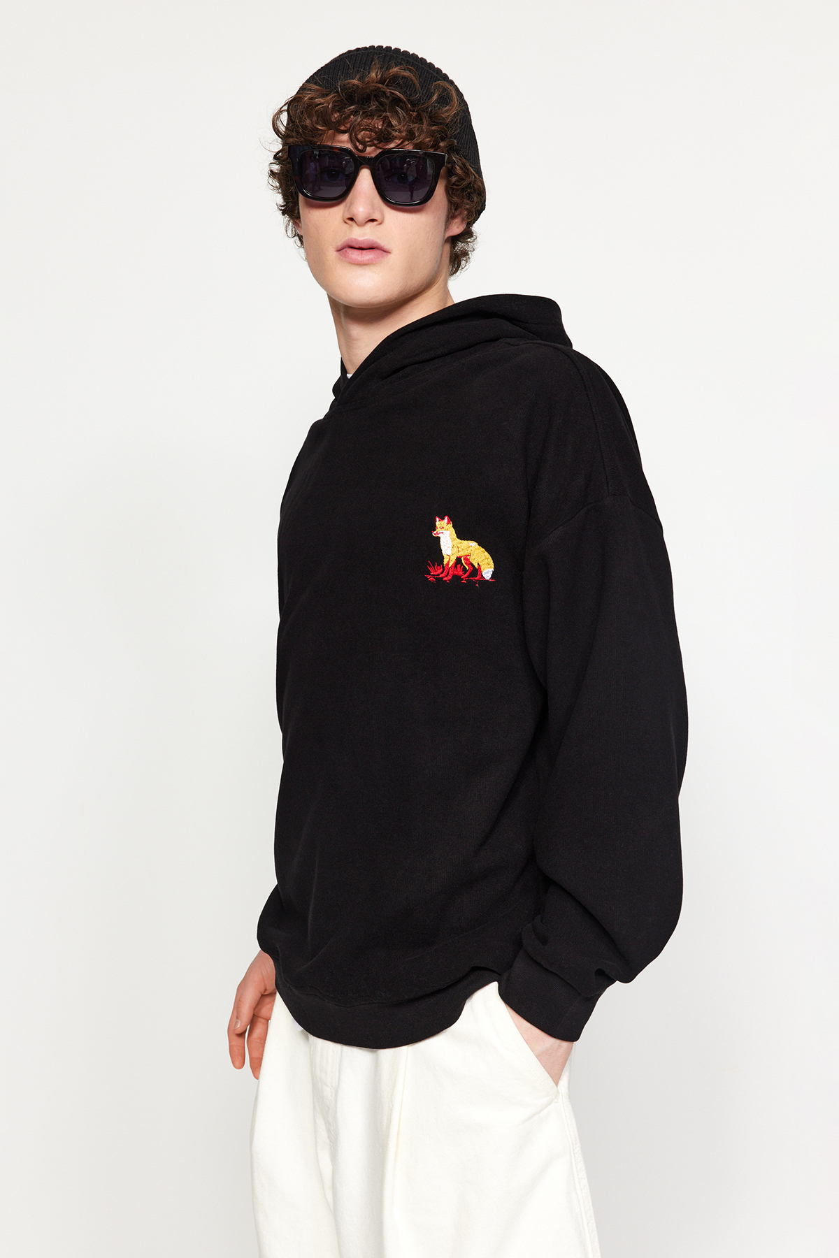 Trendyol Men's Black Oversize/Wide-Fit Limited Edition Hooded Animal Embroidery Sweatshirt
