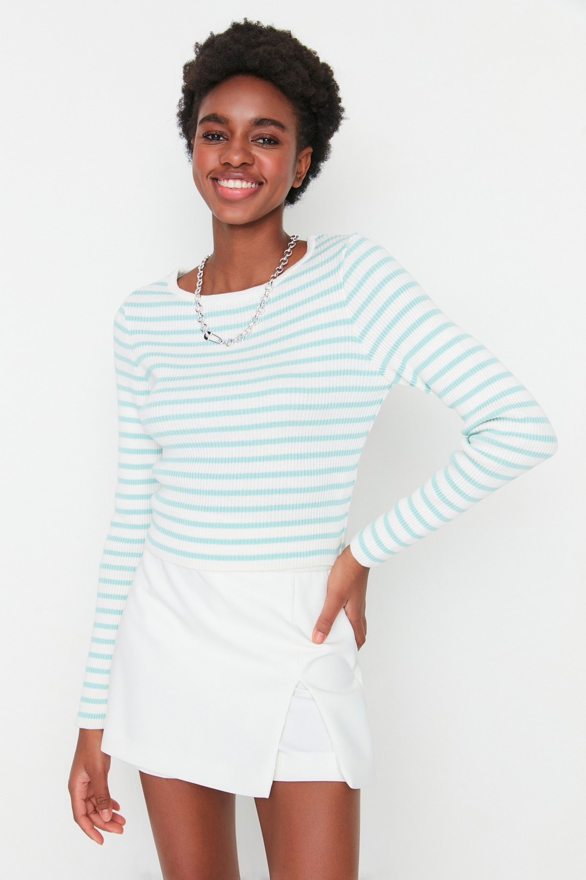 Trendyol Sweater - Ecru - Regular fit