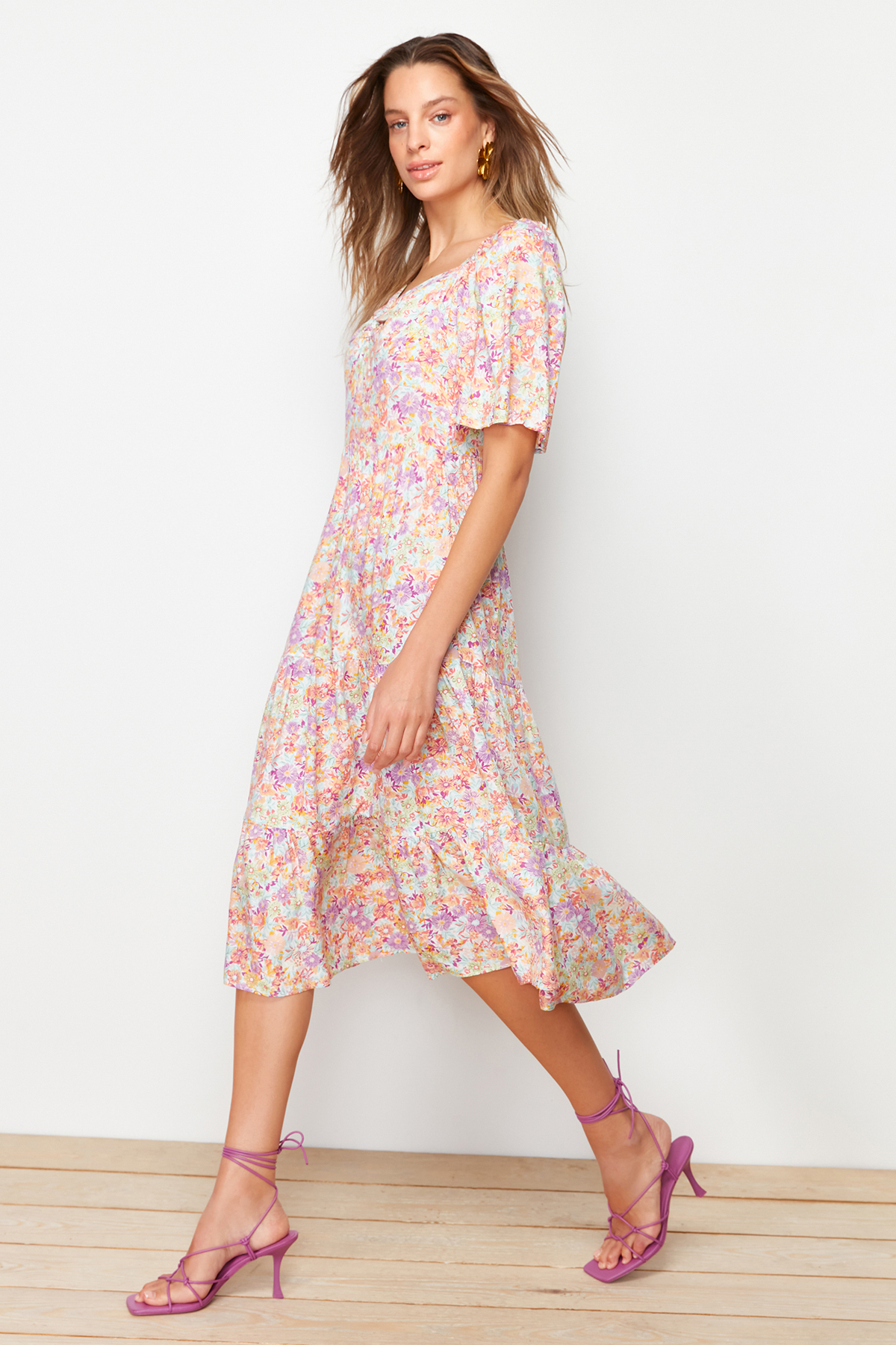 Trendyol Mint A-Line Balloon Sleeve Floral Patterned Midi Woven Dress