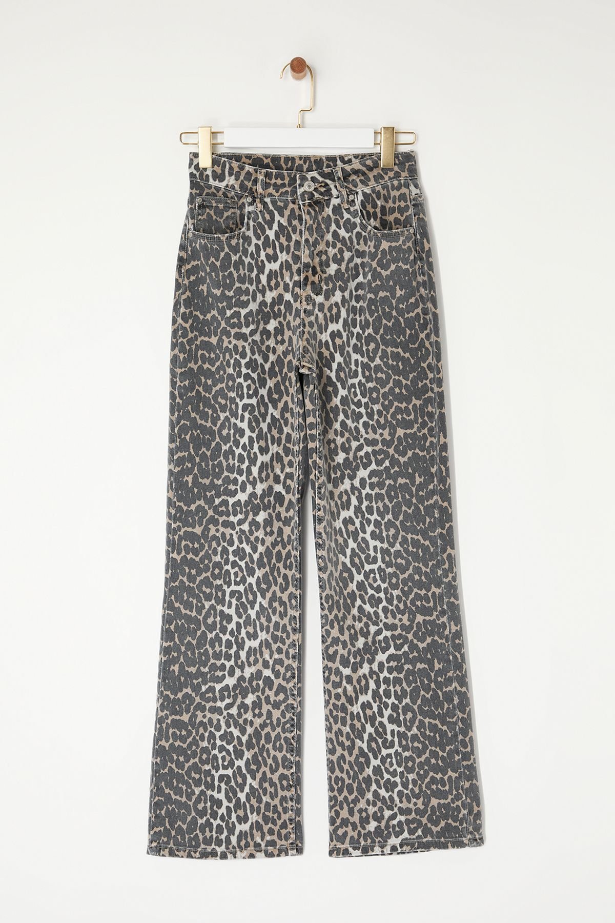 Trendyol Multicolored Leopard Print High Waist Straight Jeans