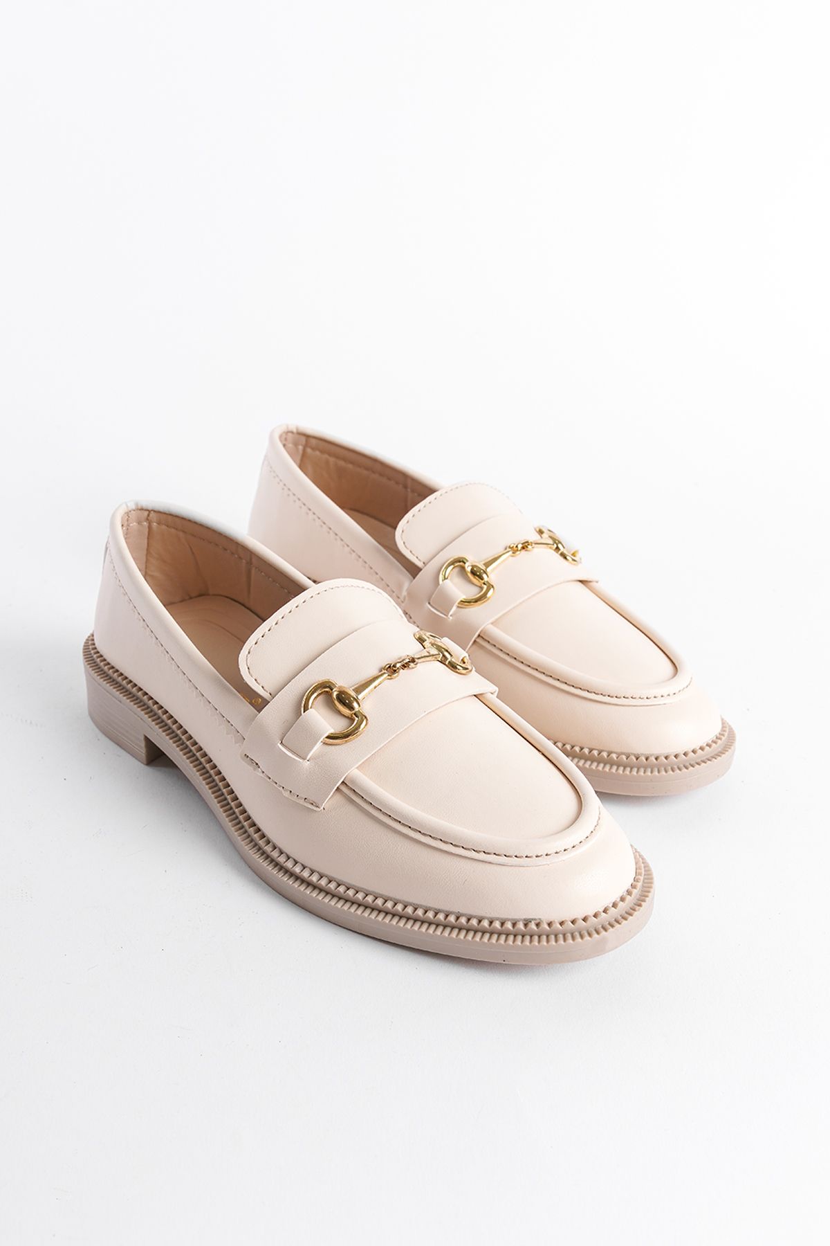 Capone Outfitters Loafer Shoes