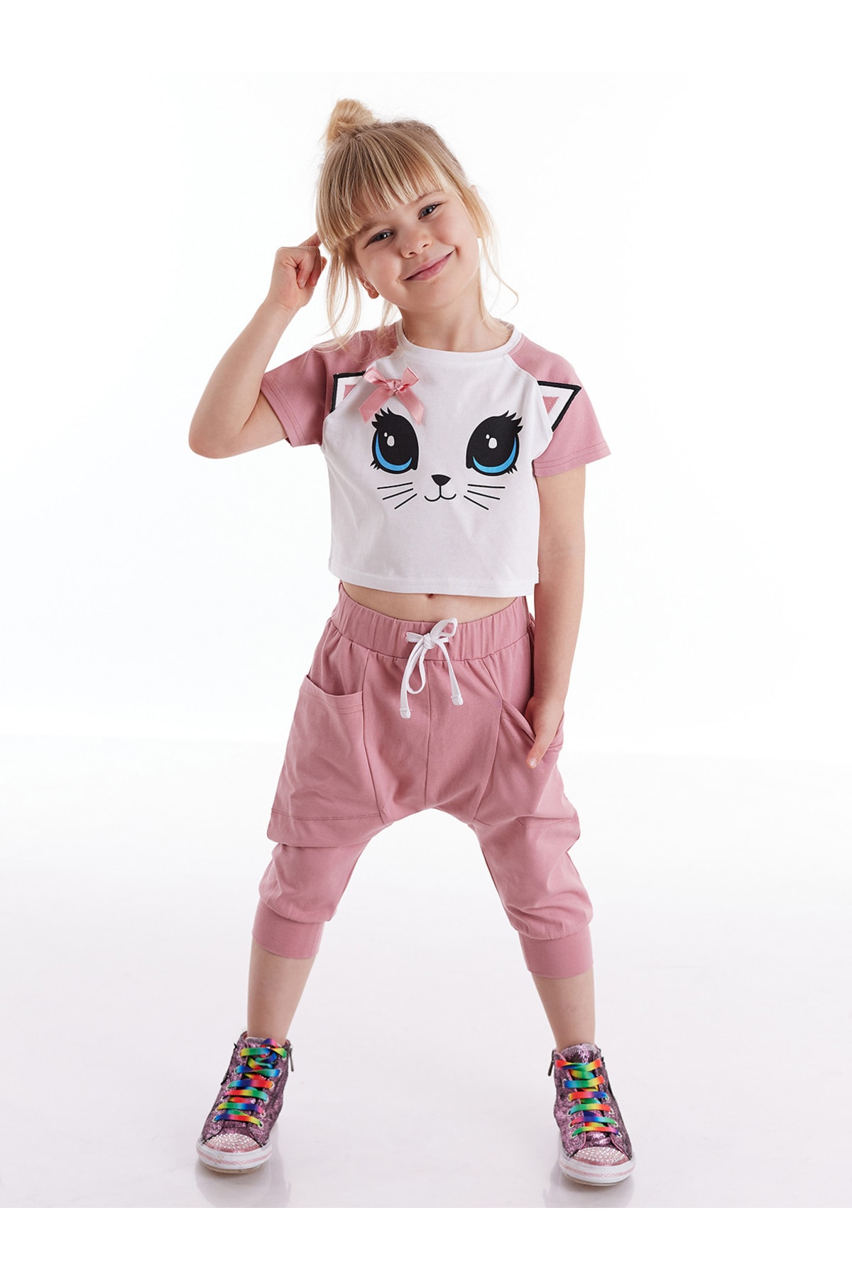 Levně Denokids Cat Mavis Girls T-shirt Capri Shorts Set
