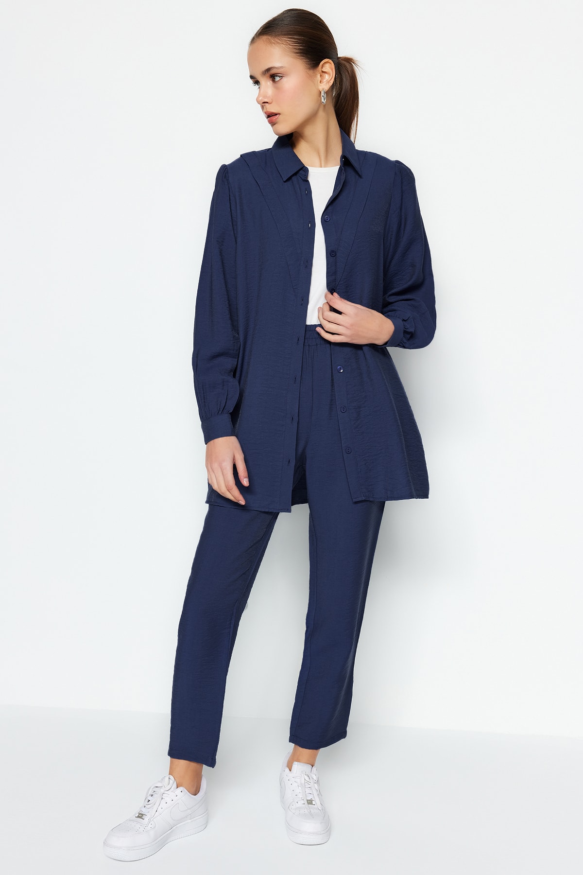 Levně Trendyol Navy Blue Linen Look Shirt-Pants Woven Suit