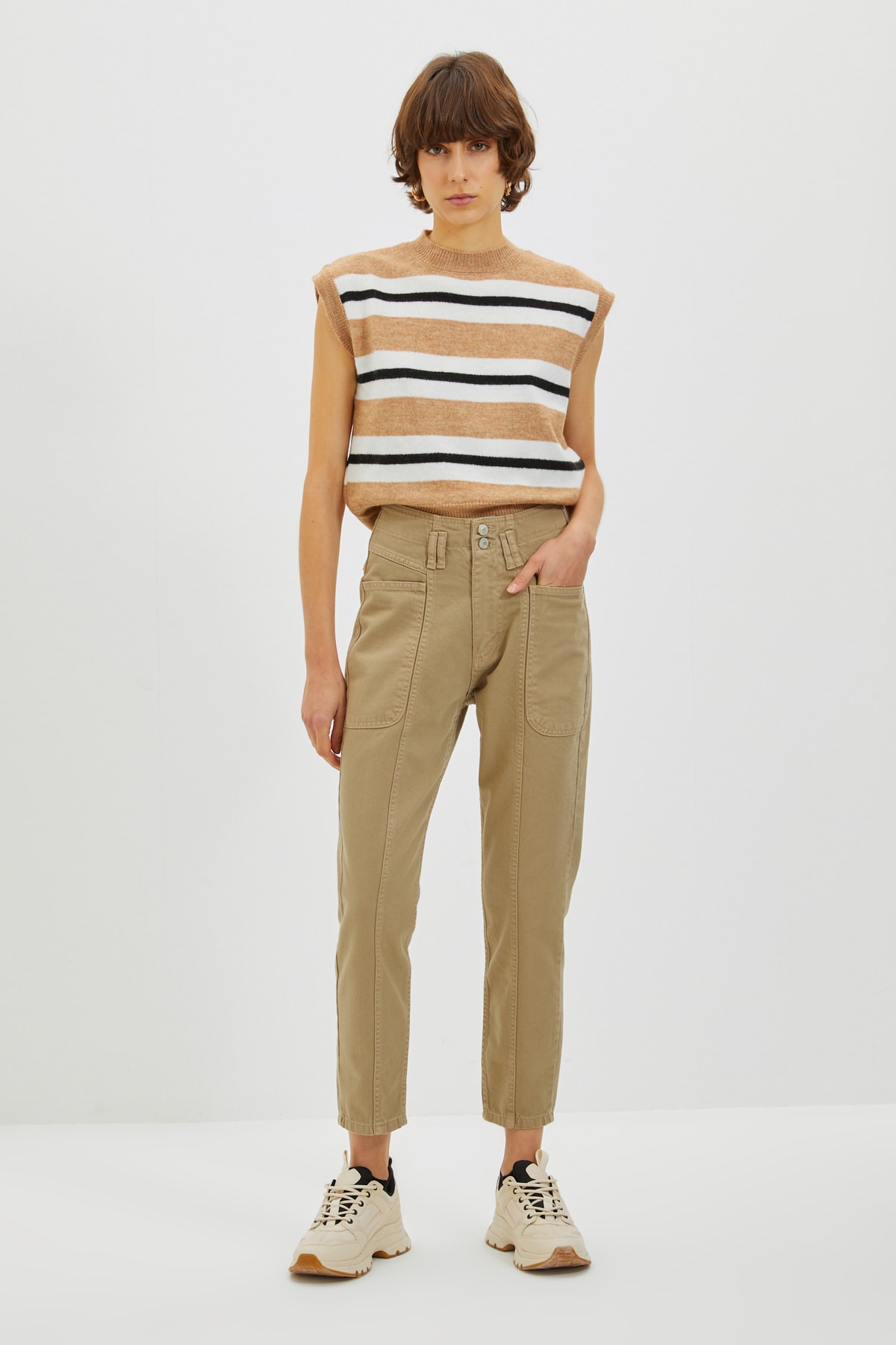 Trendyol Mink Pocket Detailed High Waist Mom Jeans