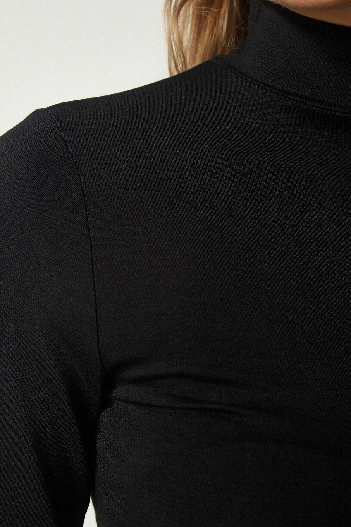 Happiness İstanbul Women's Black High Neck Wrap Elastic Knitted Blouse