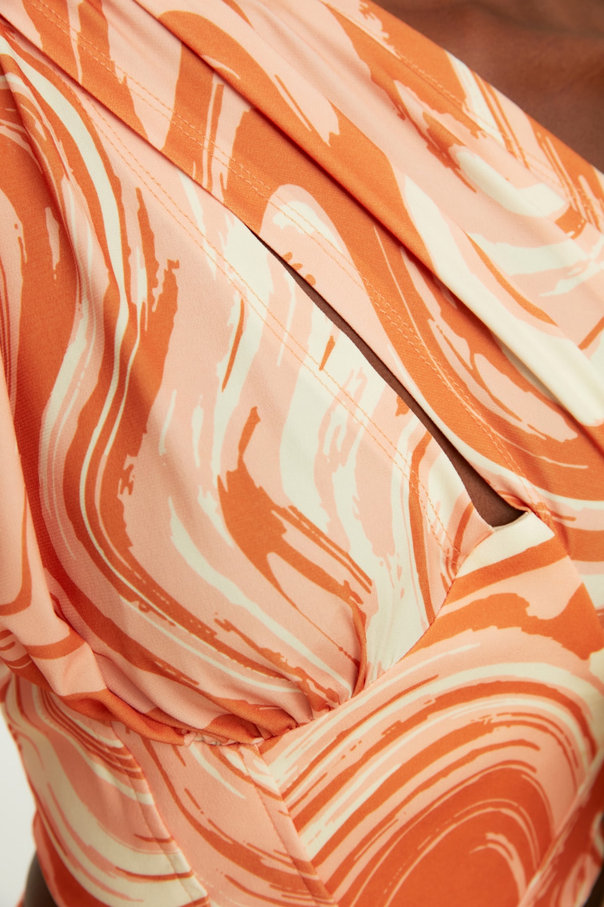 Top dama, Trendyol Single sleeve