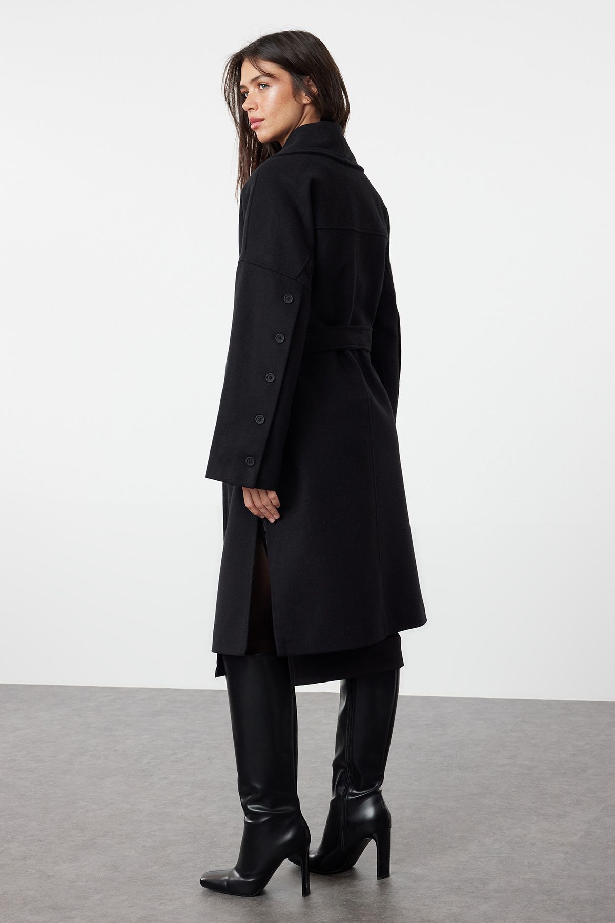 Trendyol Black Button Detailed Soft Textured Slit Oversize Coat