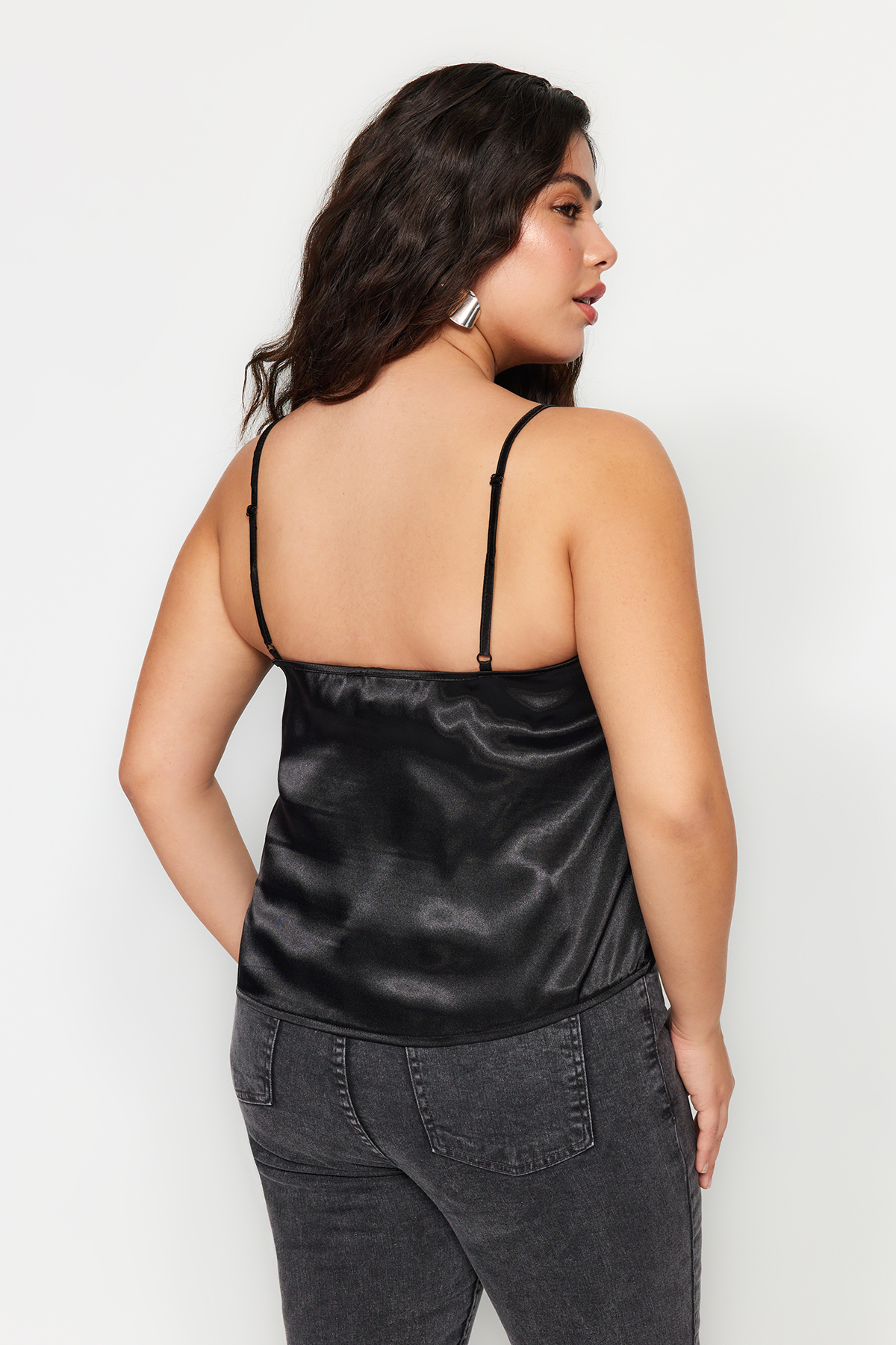 Trendyol Curve Black V-Neck Adjustable Strap Gathered Detailed Woven Blouse