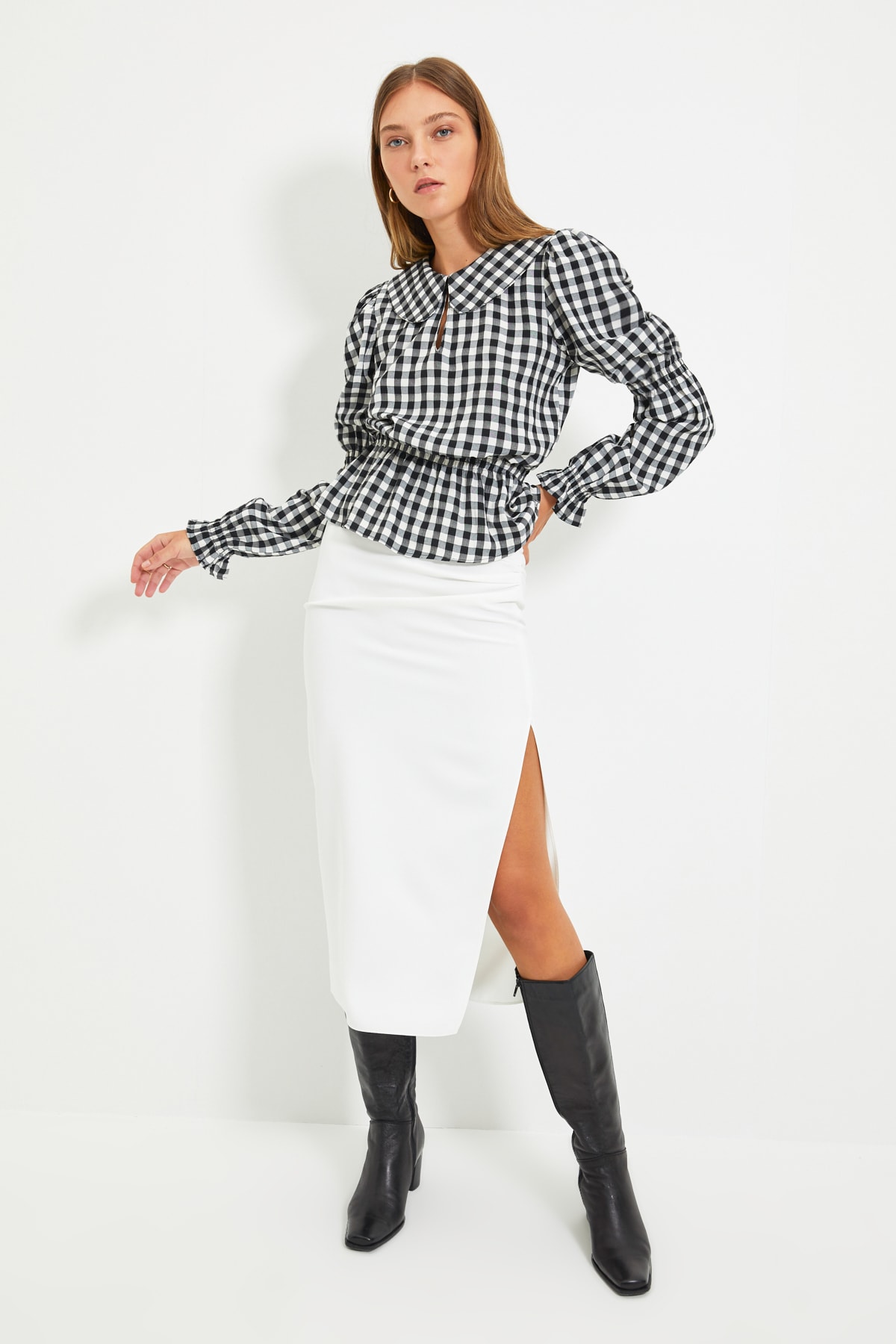 Trendyol Blouse - Black - Fitted