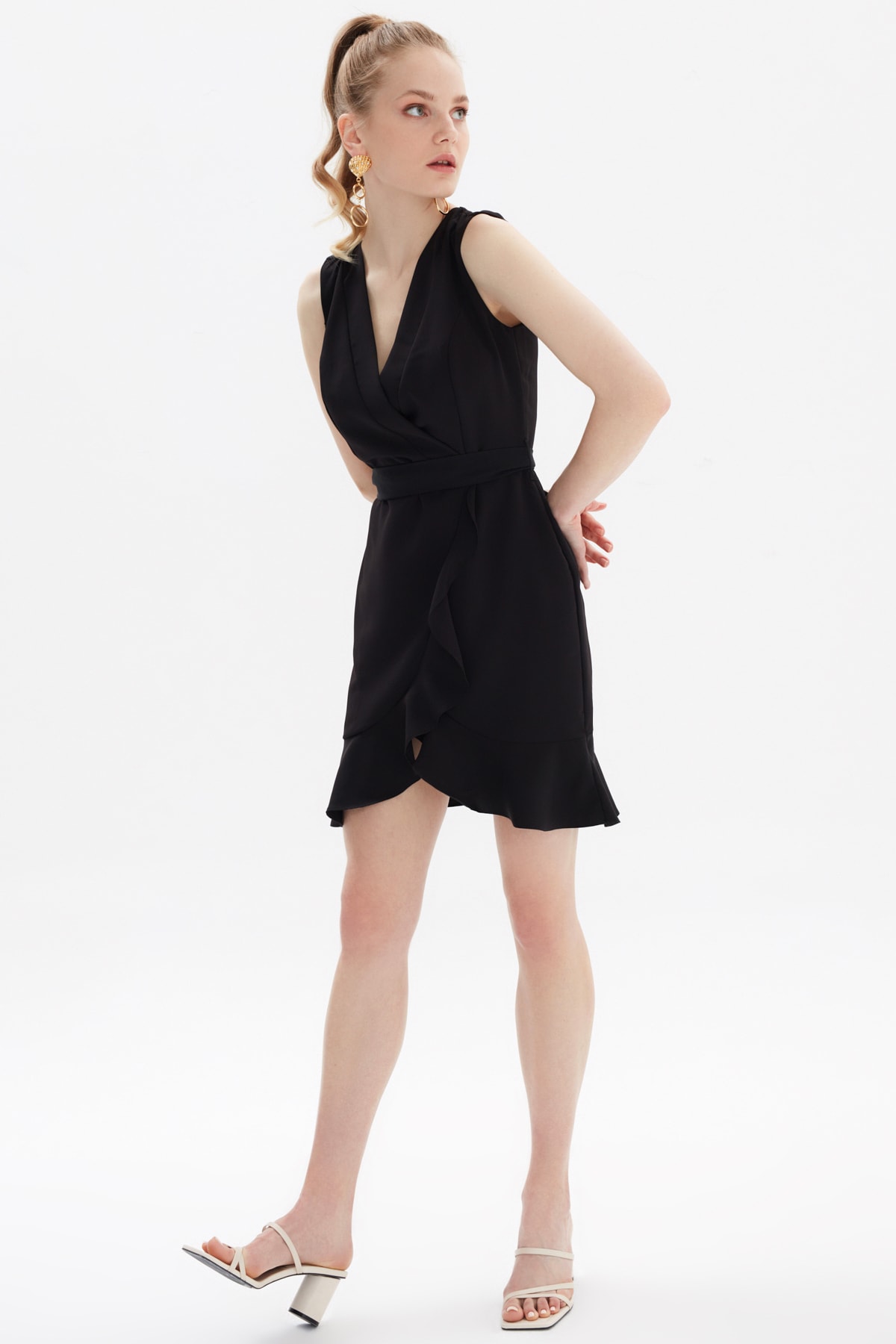 Women's dress Trendyol Detailed