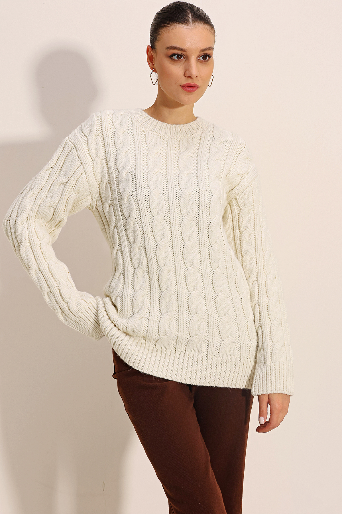 Levně Bigdart 15849 Thick Knit Knitwear Sweater - White