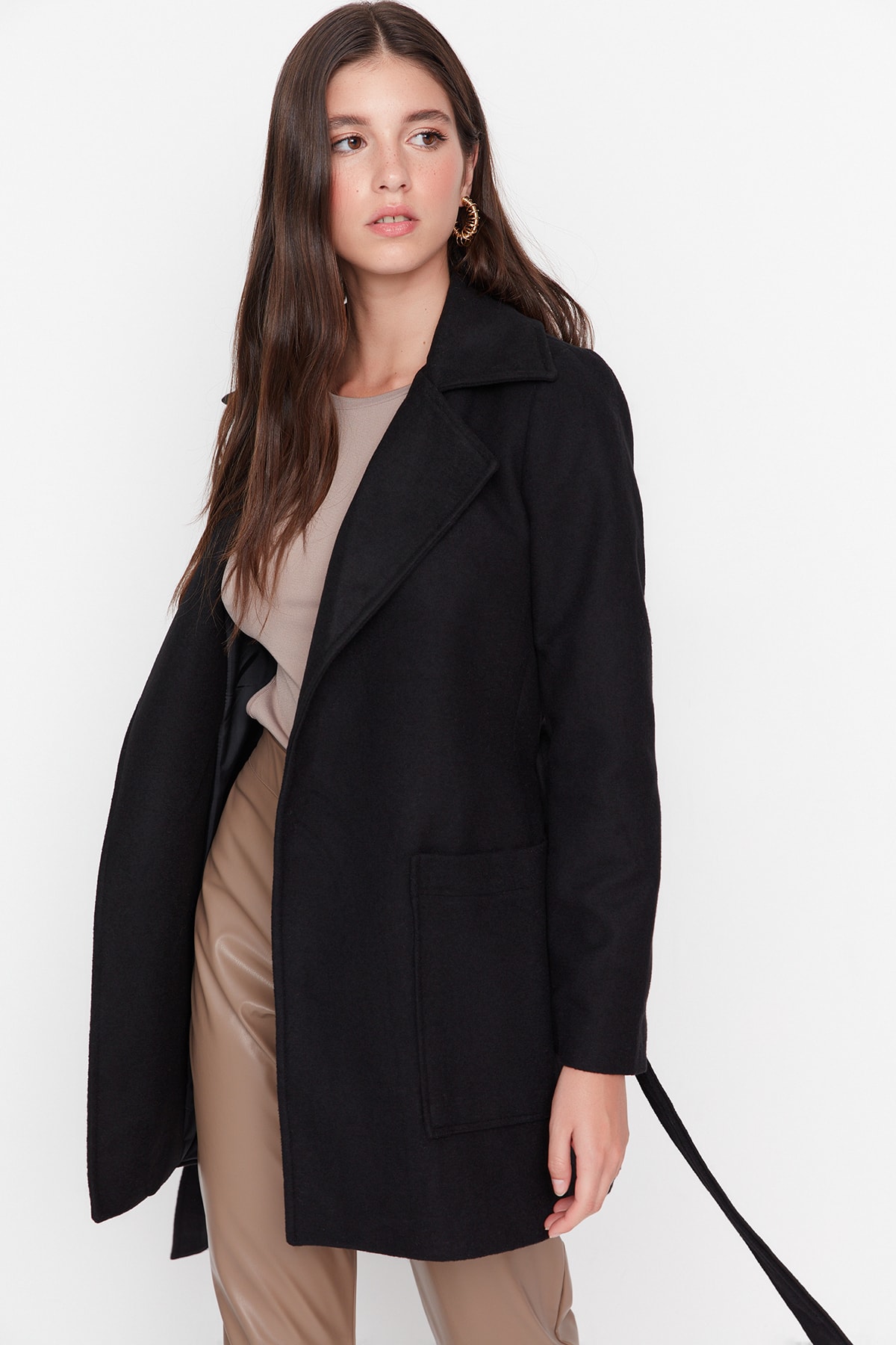 Trendyol Black Fitted Belted Woolen Cachet Coat