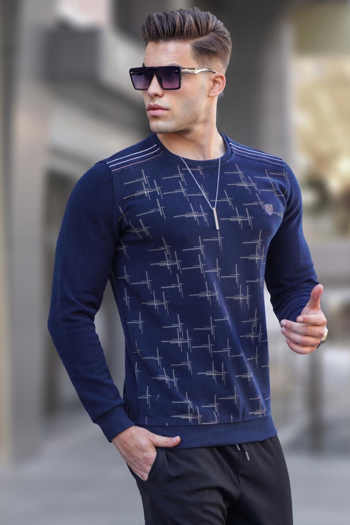 Levně Madmext Navy Blue Patterned Crewneck Knitwear Sweater 5968