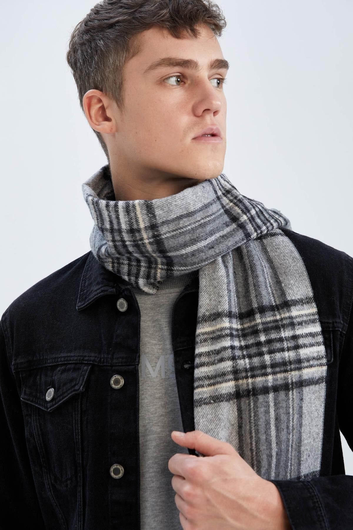 DEFACTO Men's Tassel Patterned Scarf