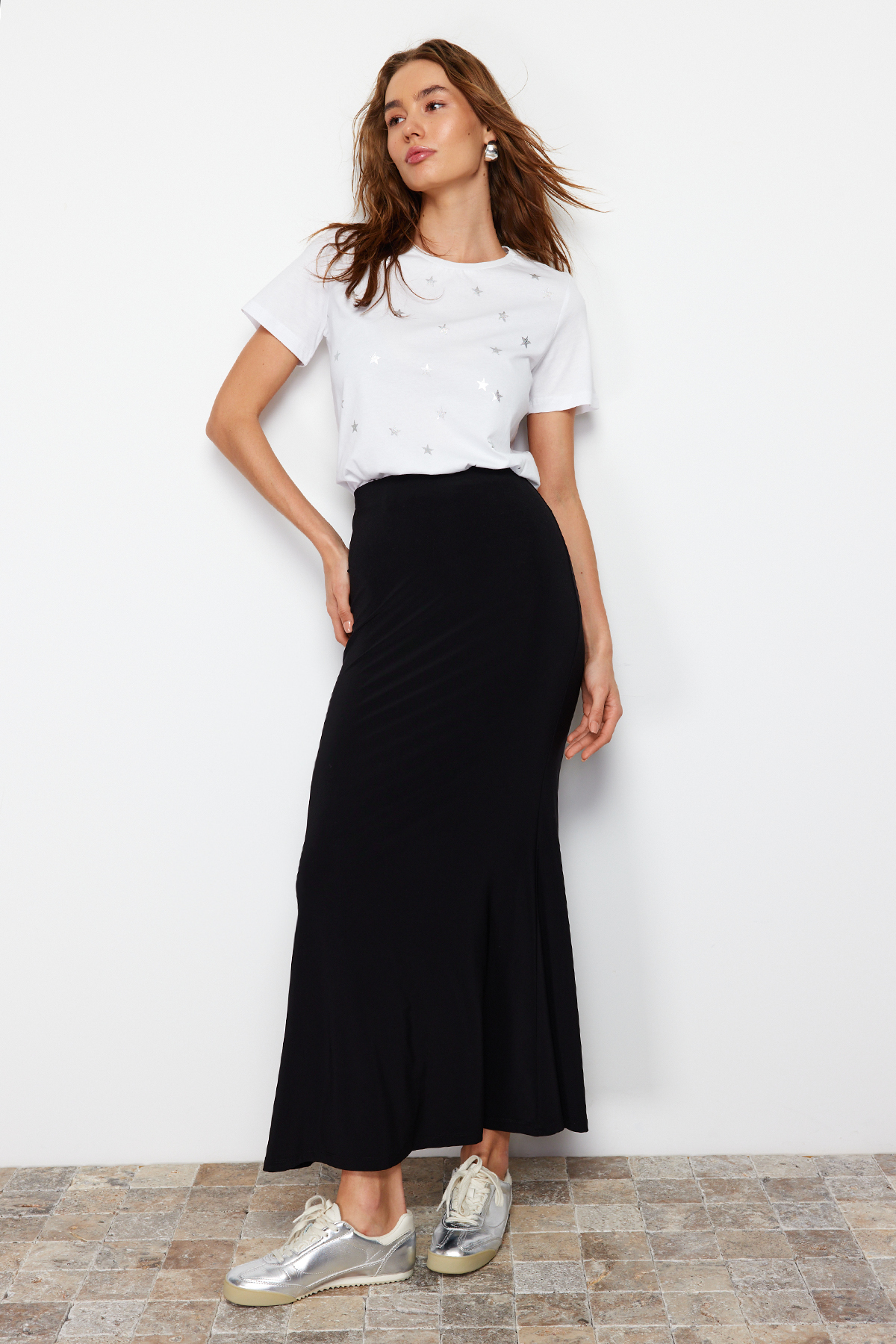 Trendyol Black Fish-Shaped Flexible Maxi Skirt