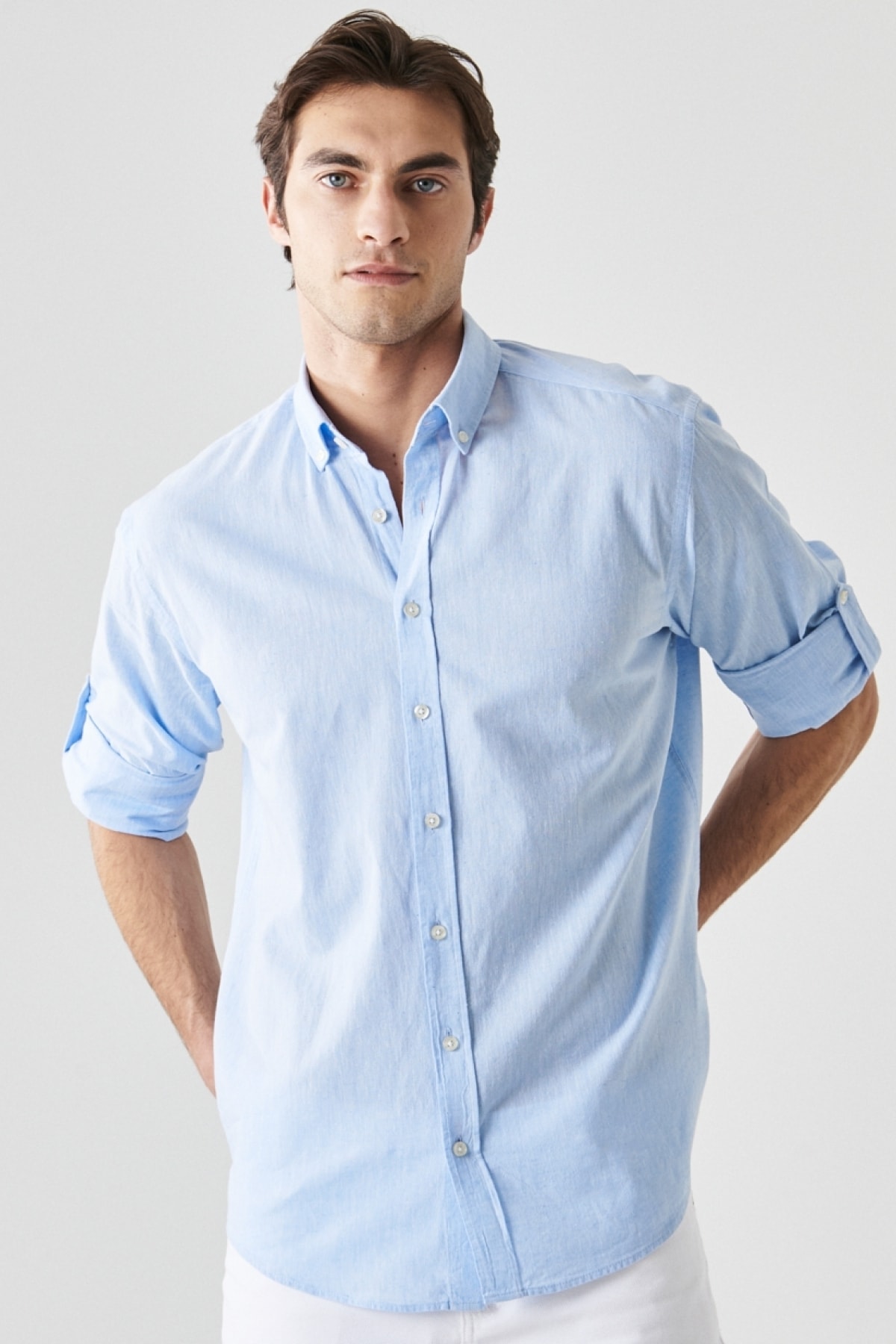 AC&Co / Altınyıldız Classics Men's Light Blue Comfort Fit Relaxed Cut Buttoned Collar Casual Linen Shirt
