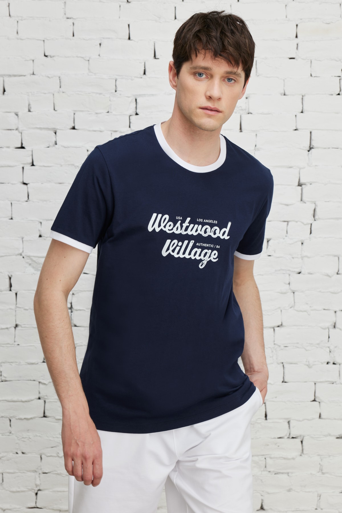 AC&Co / Altınyıldız Classics Men's Navy Blue Slim Fit T-Shirt with a text print on the front, 100% Cotton.