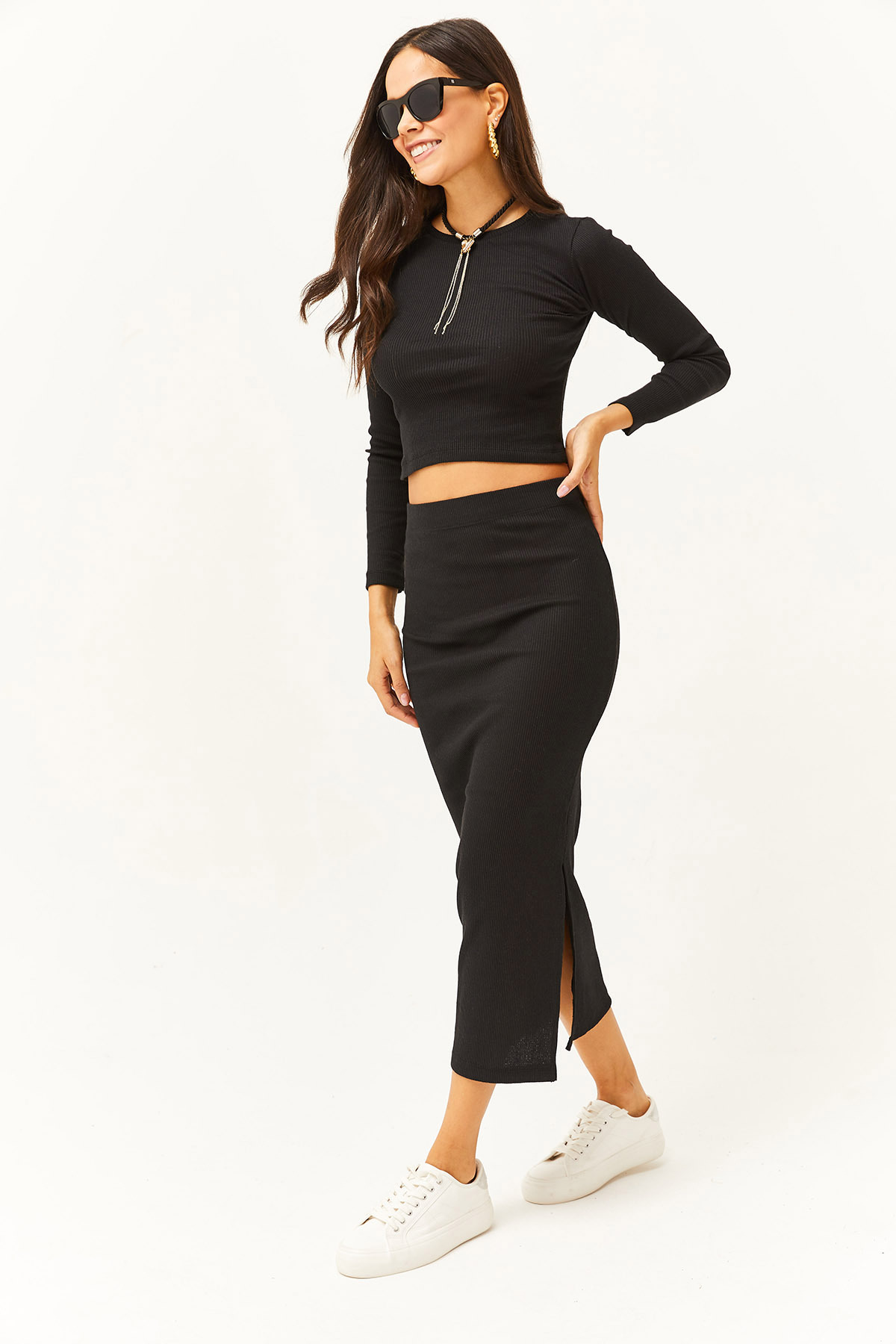 Levně Olalook Women's Black Crew Neck Blouse Slit Skirt Lycra Suit