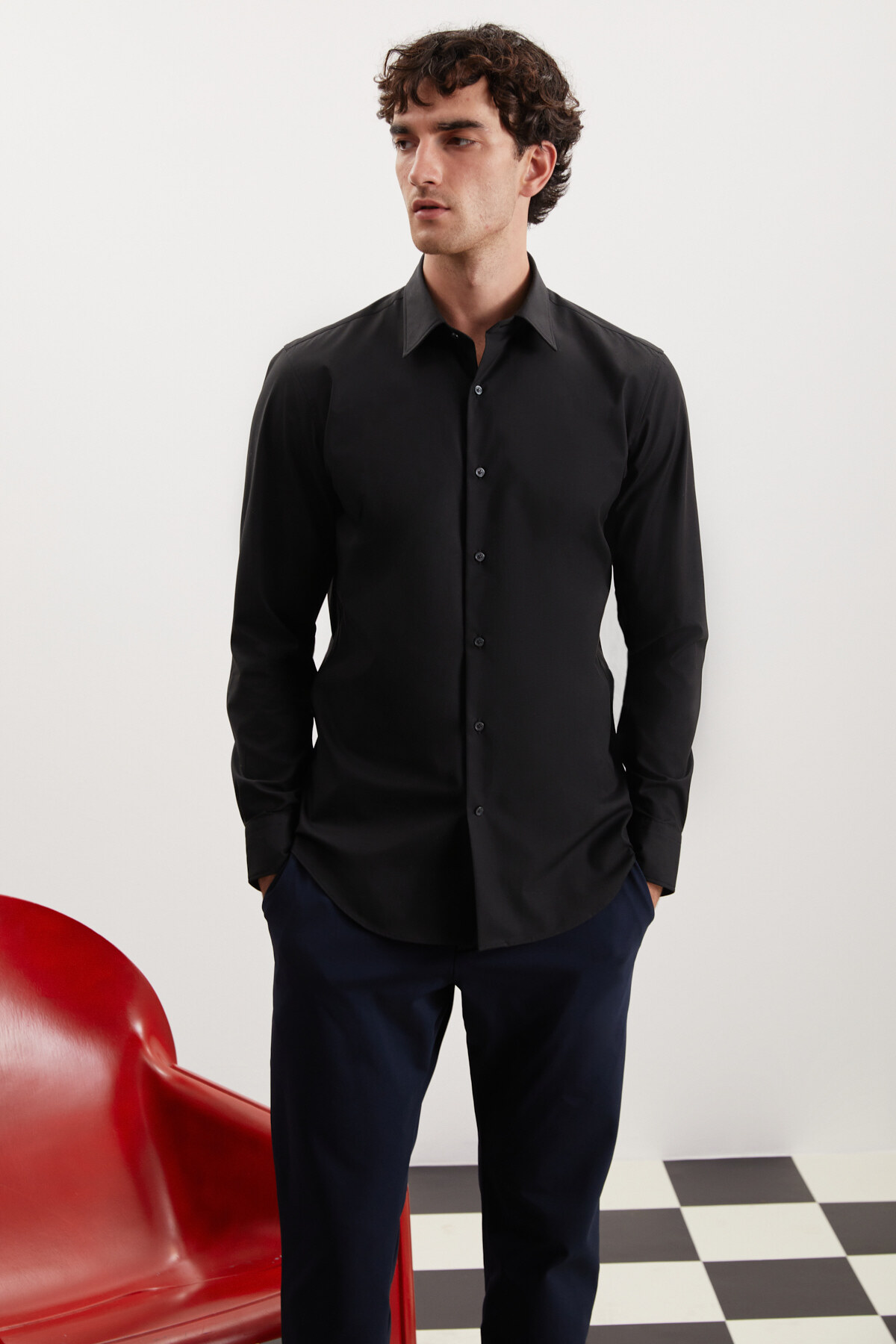 Levně GRIMELANGE Branham Men's Ultra Flexible Cotton Elastane Fabric Slim Fit Poplin Black Shir