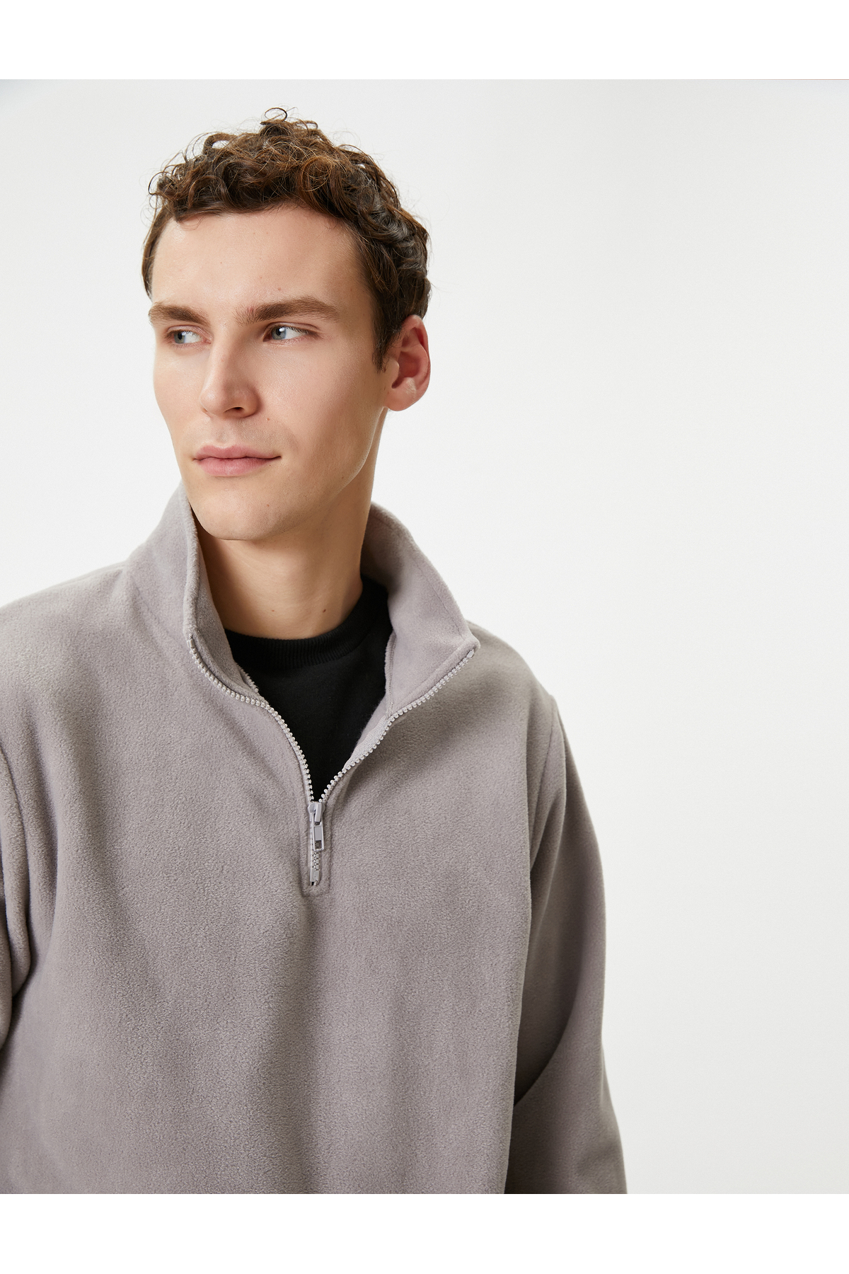 Levně Koton Fleece Sweatshirt Half Zipper Stand Collar Long Sleeve