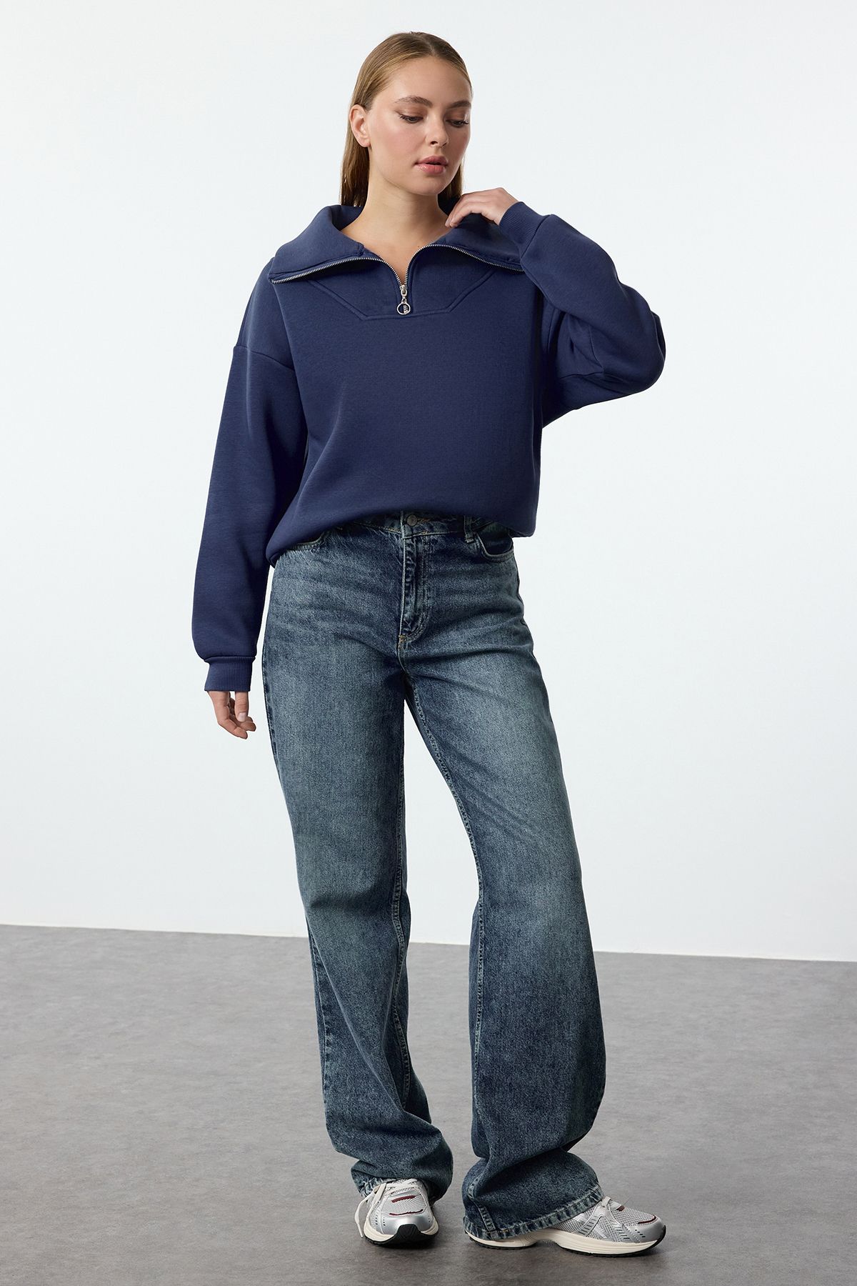 Trendyol Indigo Thick Fleece Zippered Oversize/Wide Fit Knitted Sweatshirt