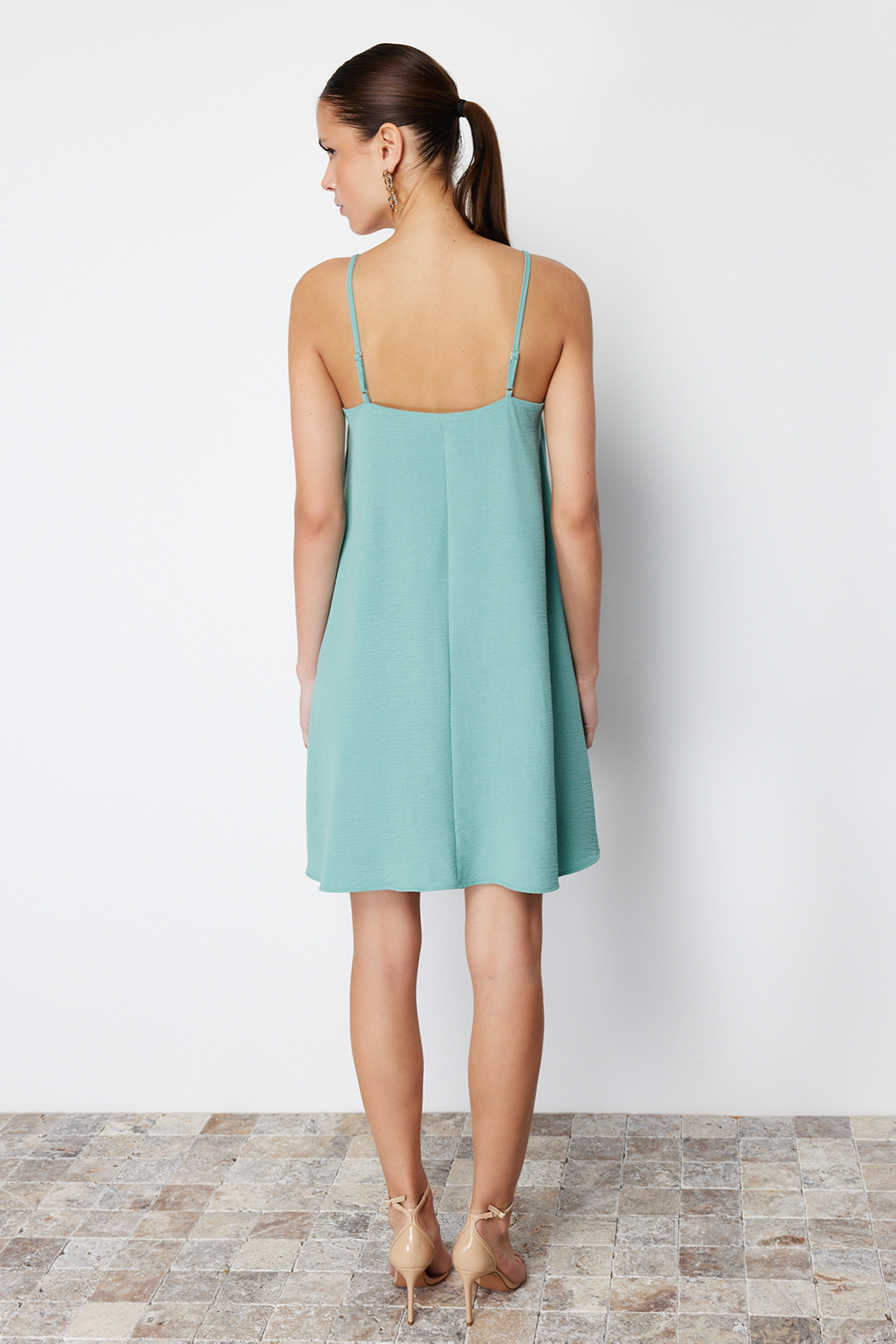 Trendyol Green Comfortable Cut Strappy Collar Detailed Mini Woven Dress