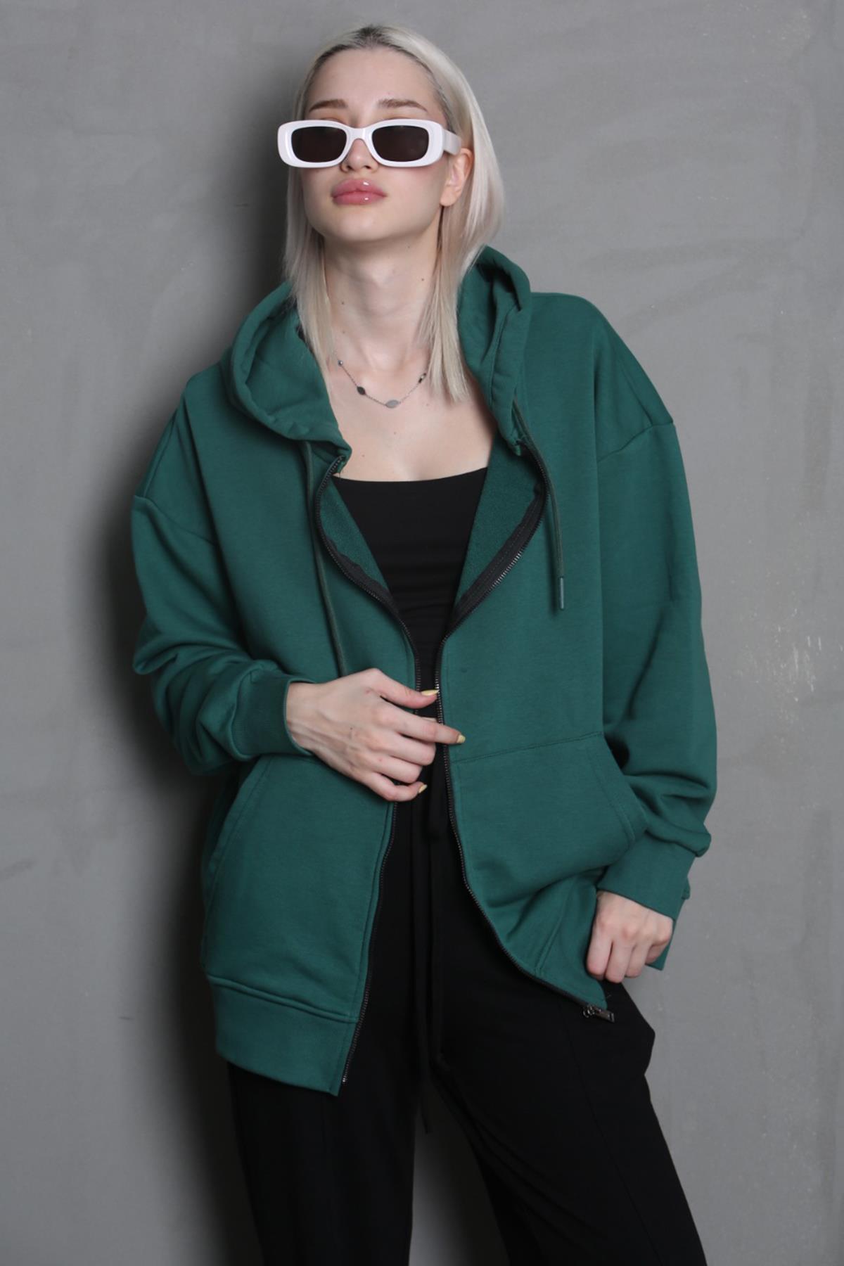 Levně Madmext Dark Green Hooded Basic Sweatshirt