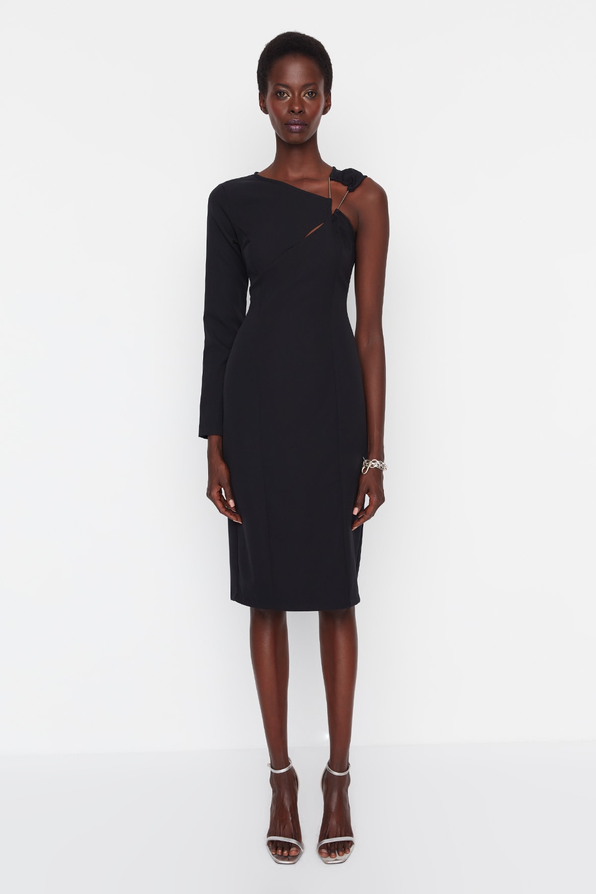 Trendyol Black Accessorized Woven Evening Dress