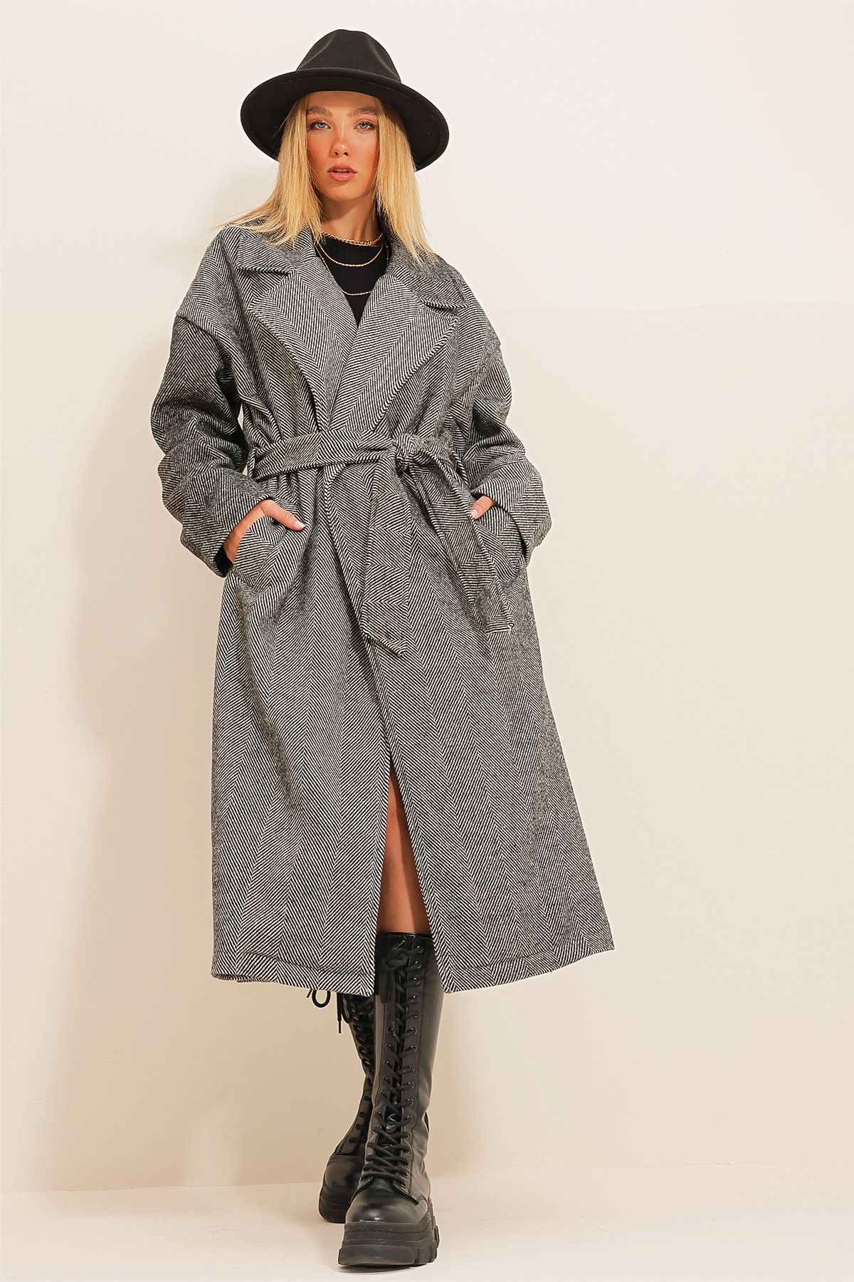 Trend Alaçatı Stili Women's Anthracite Double Pocket Unlined Belted Cashmere Coat