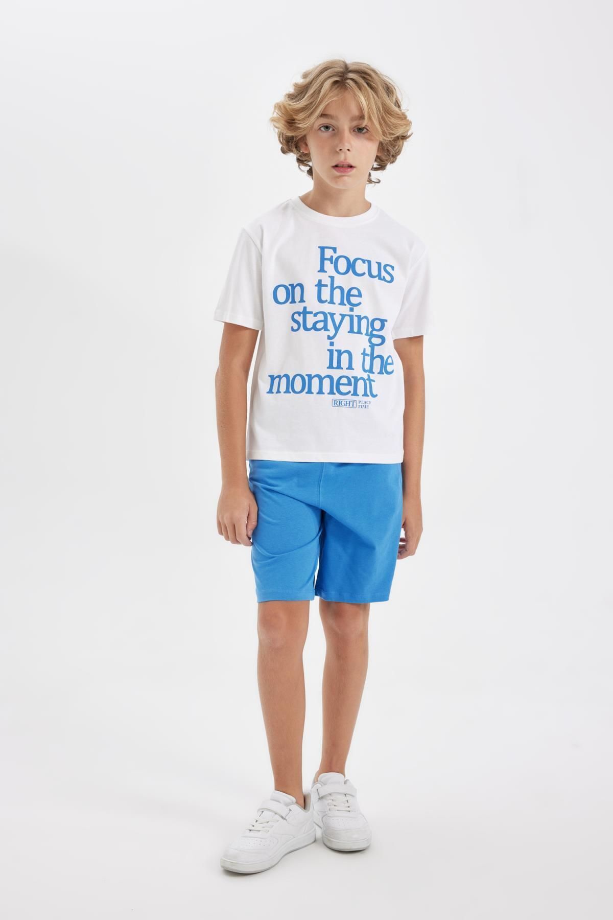 DEFACTO Boy's Printed Short Sleeve T-Shirt Shorts 2-Piece Set