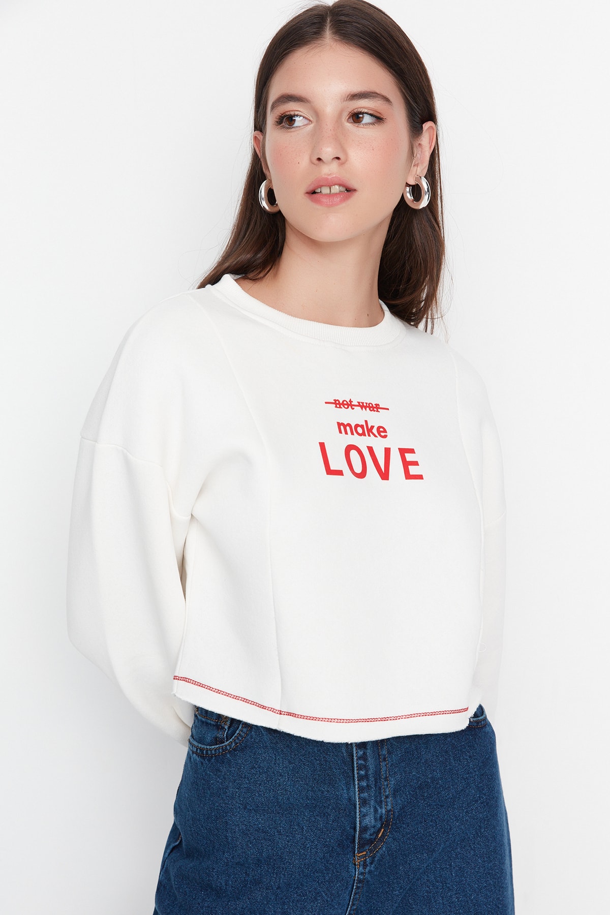 Trendyol Ecru Printed ribs and mattresses, Stitching Detail, Fleece Inside, Knitted Sweatshirt