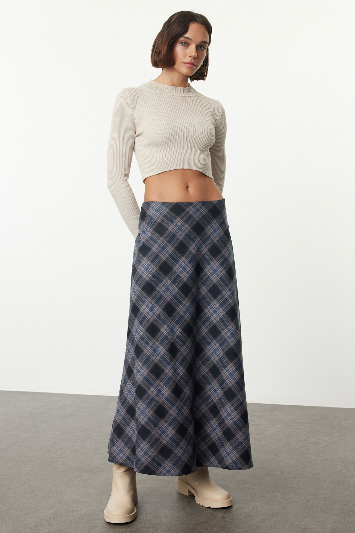 Trendyol Multicolor Low Waist Plaid Pattern A-line Maxi Length Woven Skirt