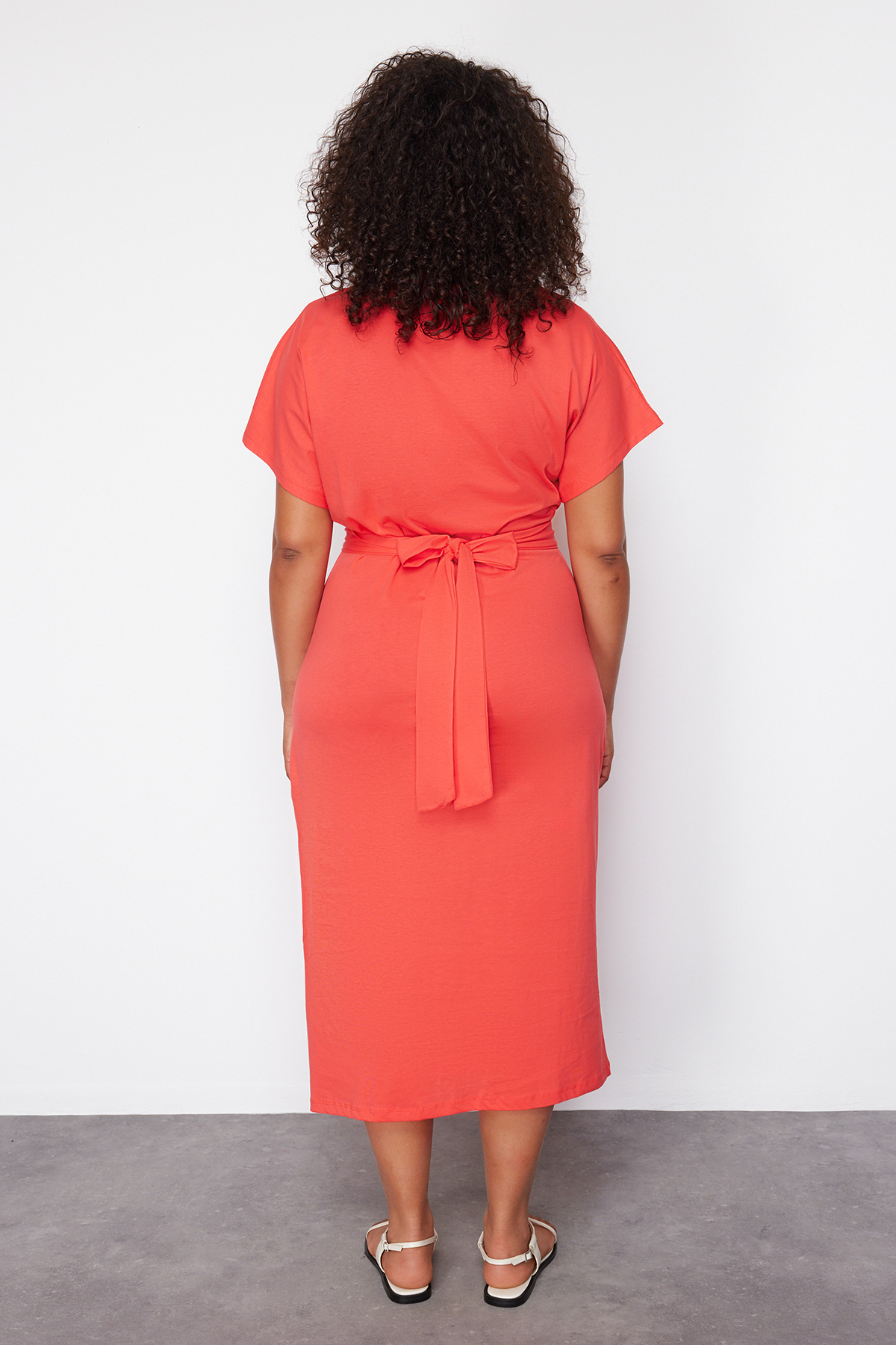 Trendyol Curve Red Straight Cut Tie Detailed Slit Maxi/Long 100% Cotton Knitted Dress