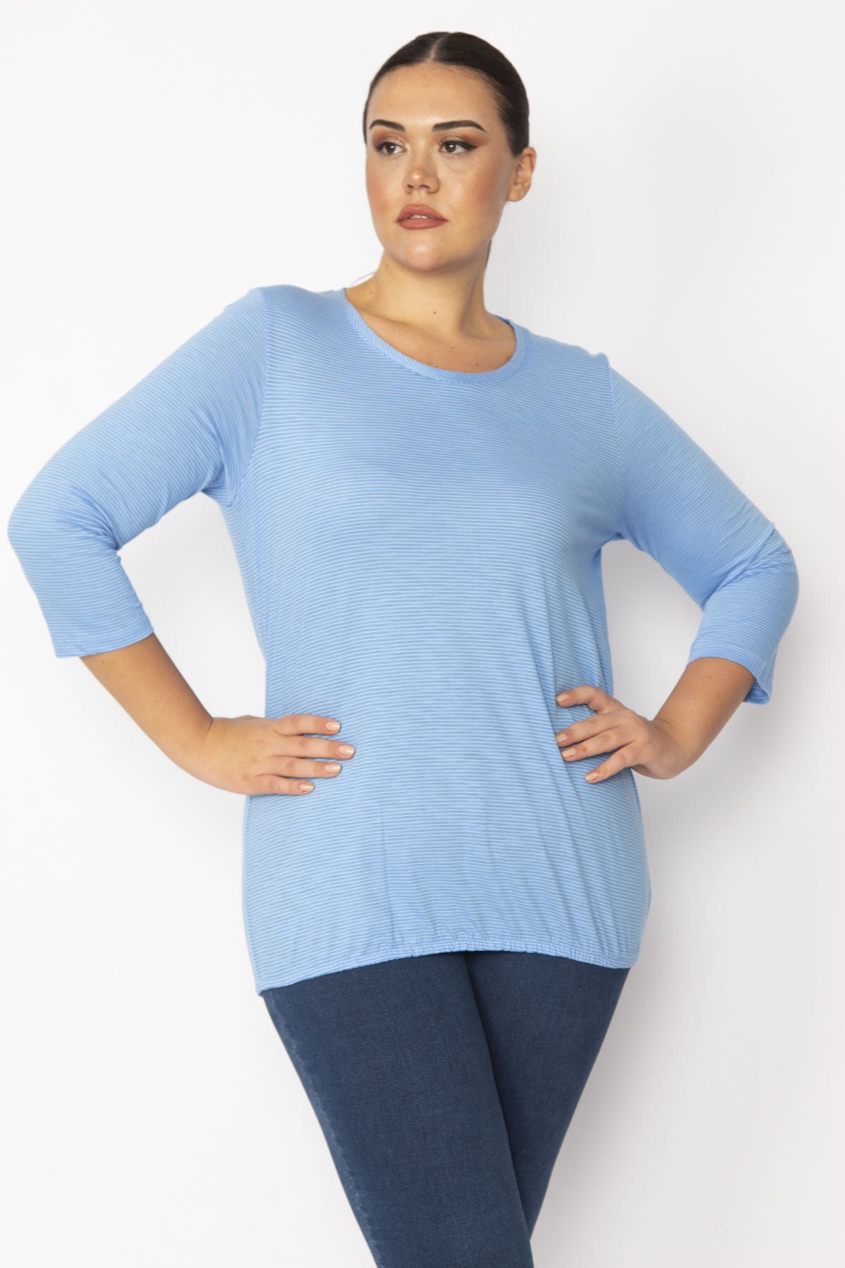 Levně Şans Women's Plus Size Blue Slim Striped Blouse with Elastic Detail Capri Sleeves at the Hem