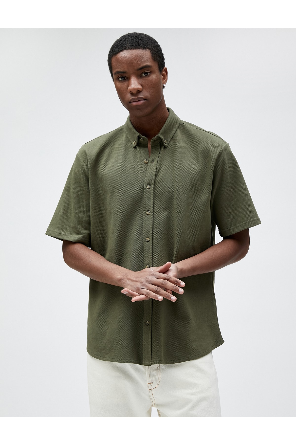 Levně Koton Basic Short Sleeve Shirt Classic Collar With Buttons Cotton