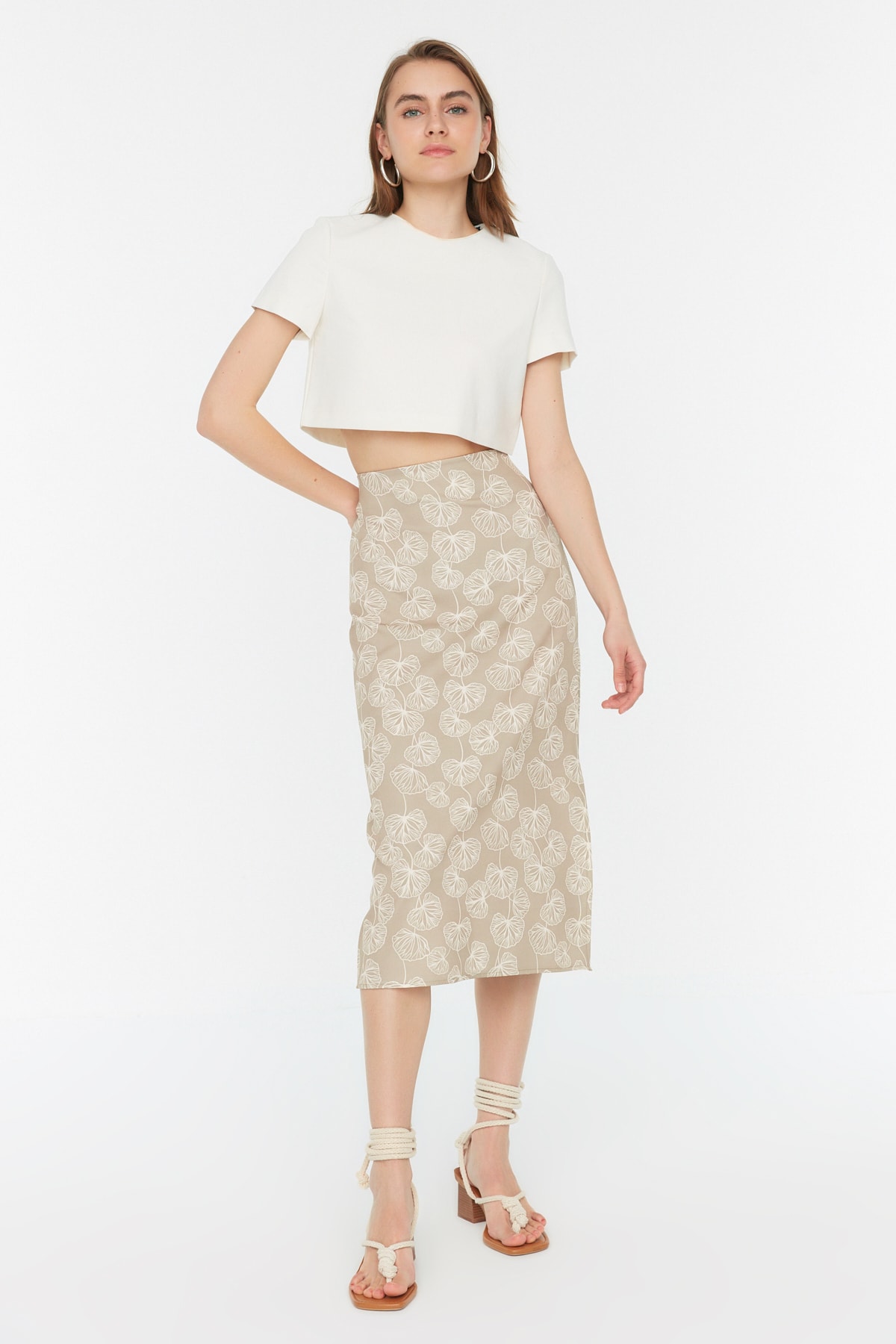 Levně Trendyol Mink Slit Detailed Printed Skirt