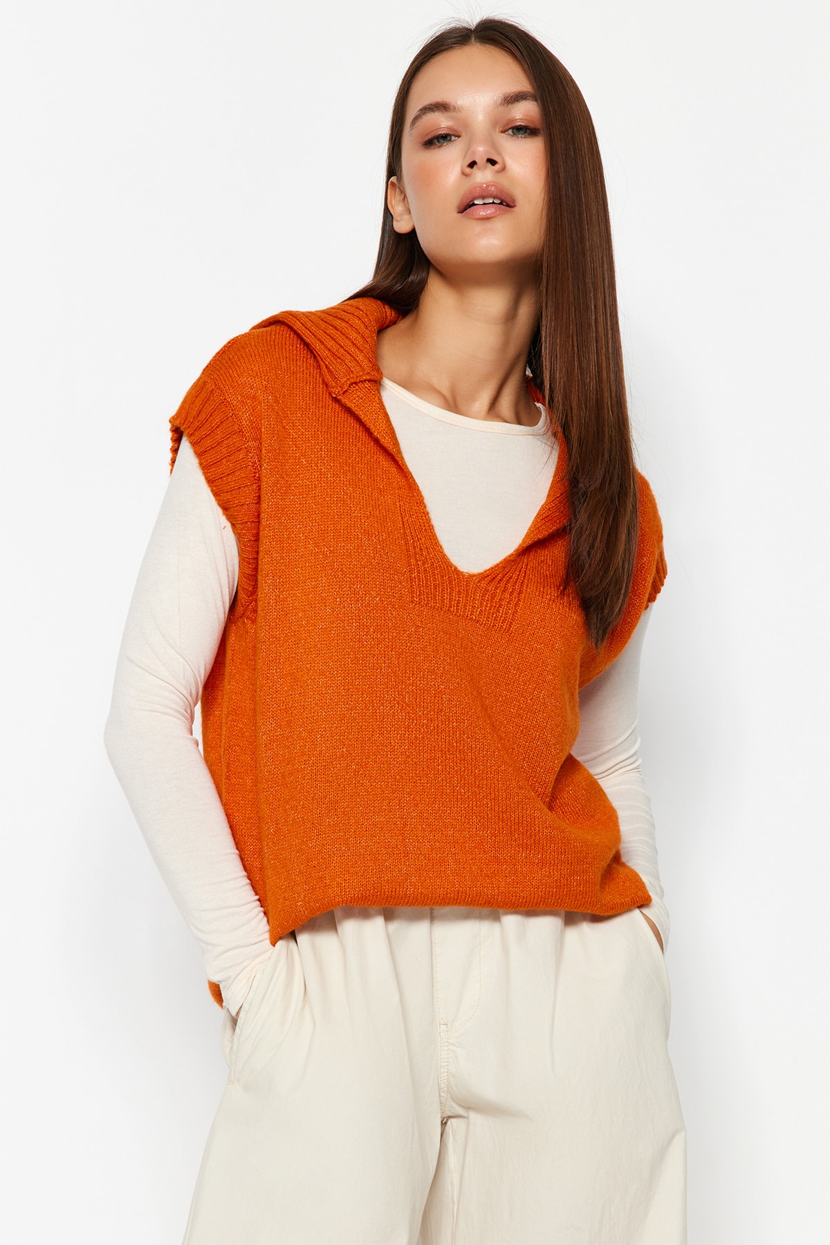 Levně Trendyol Orange Soft Textured Polo Neck Pletený svetr