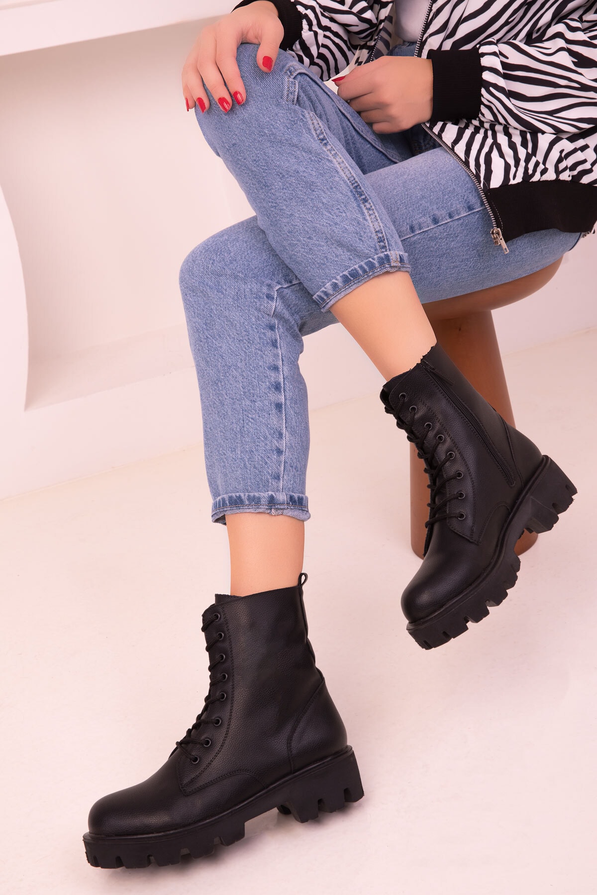 Soho Women's Black Boots & Booties 17612