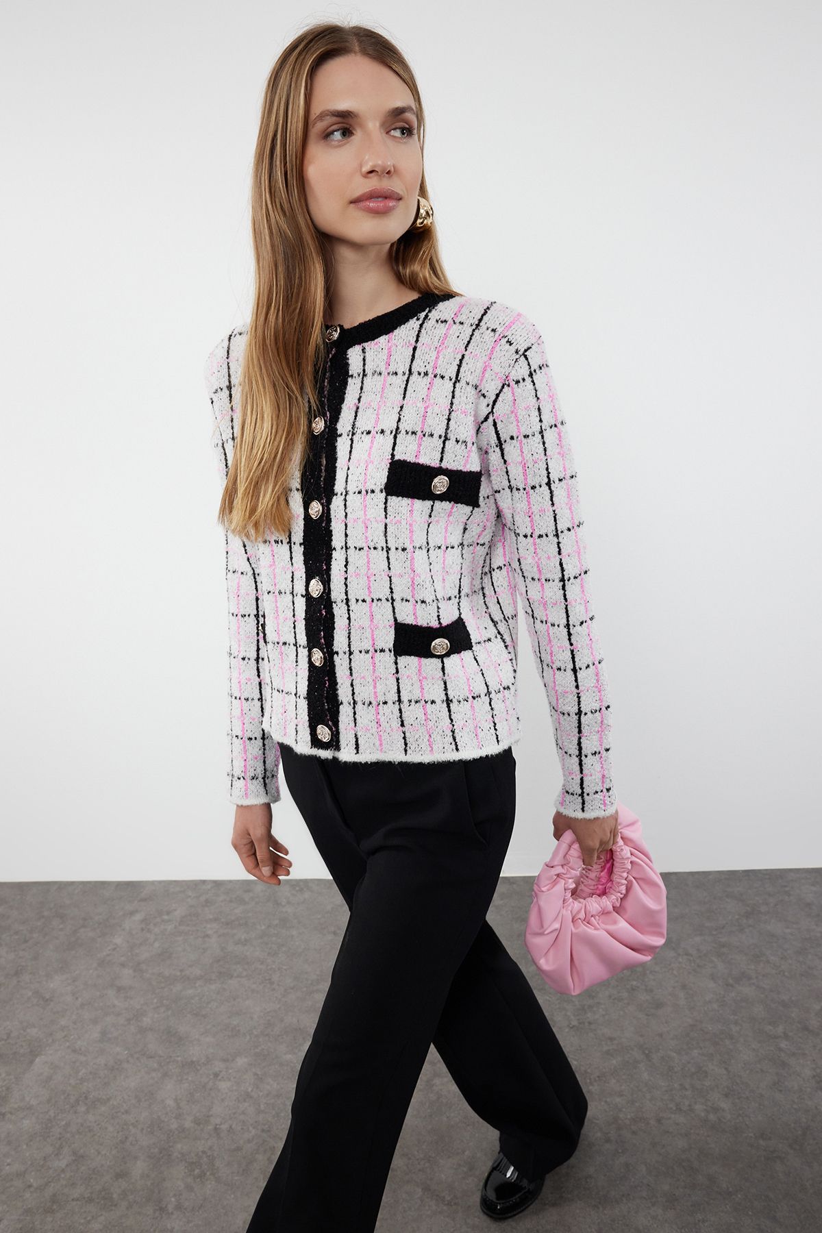 Trendyol Black Soft Textured Knitwear Cardigan