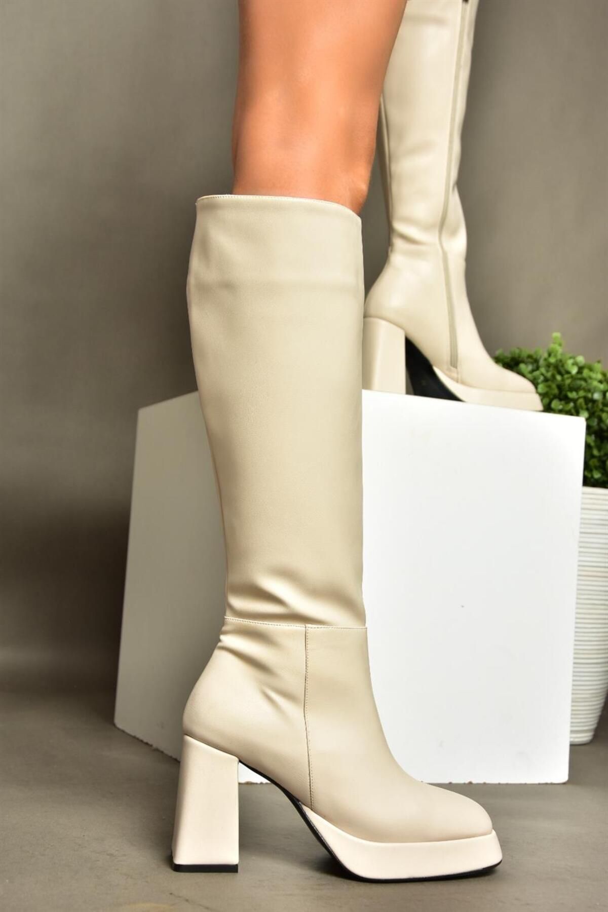 Fox Shoes Na podpatku