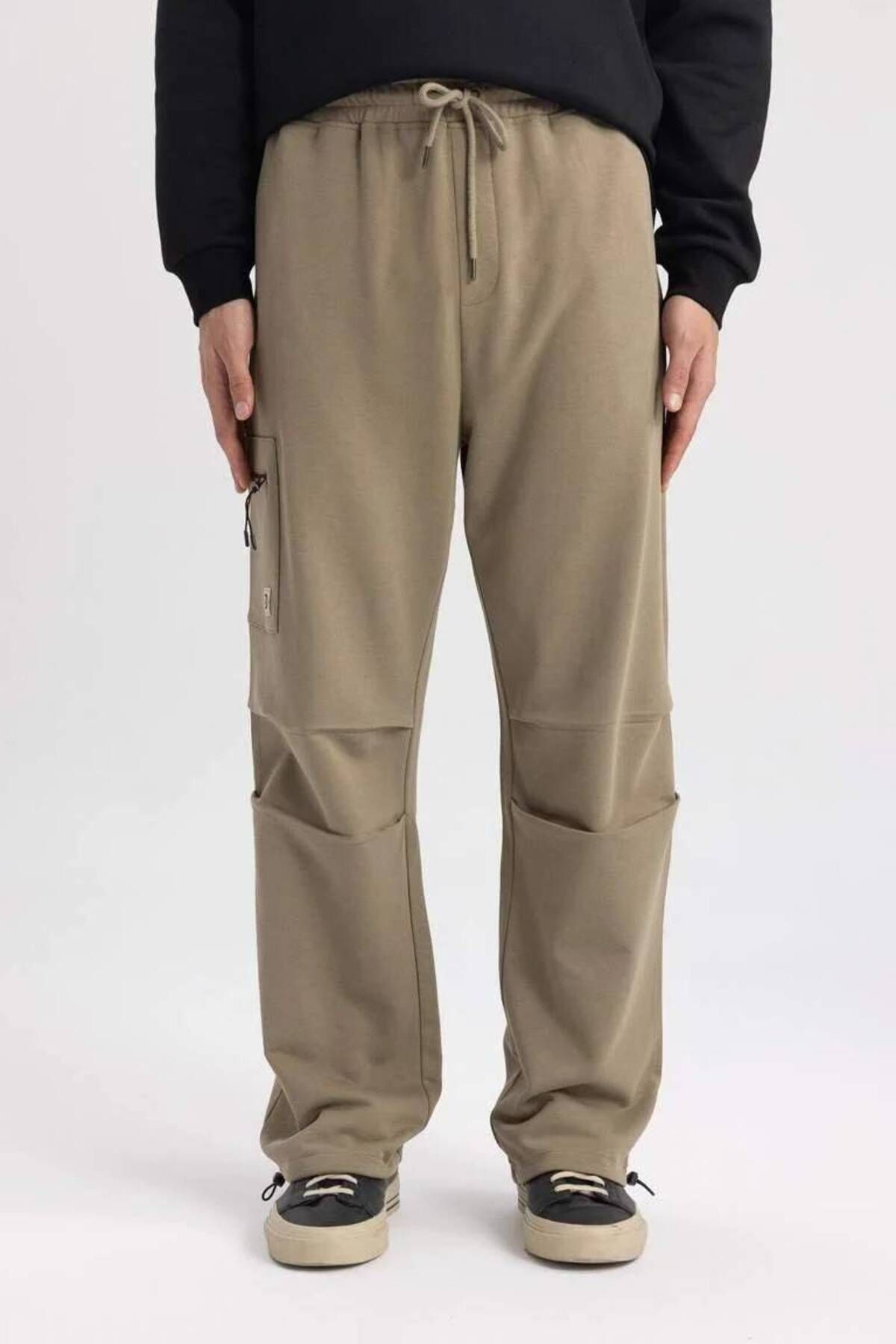 DEFACTO Discovery Channel Oversize Fit Cargo Pocket Wide Leg Sweatpants