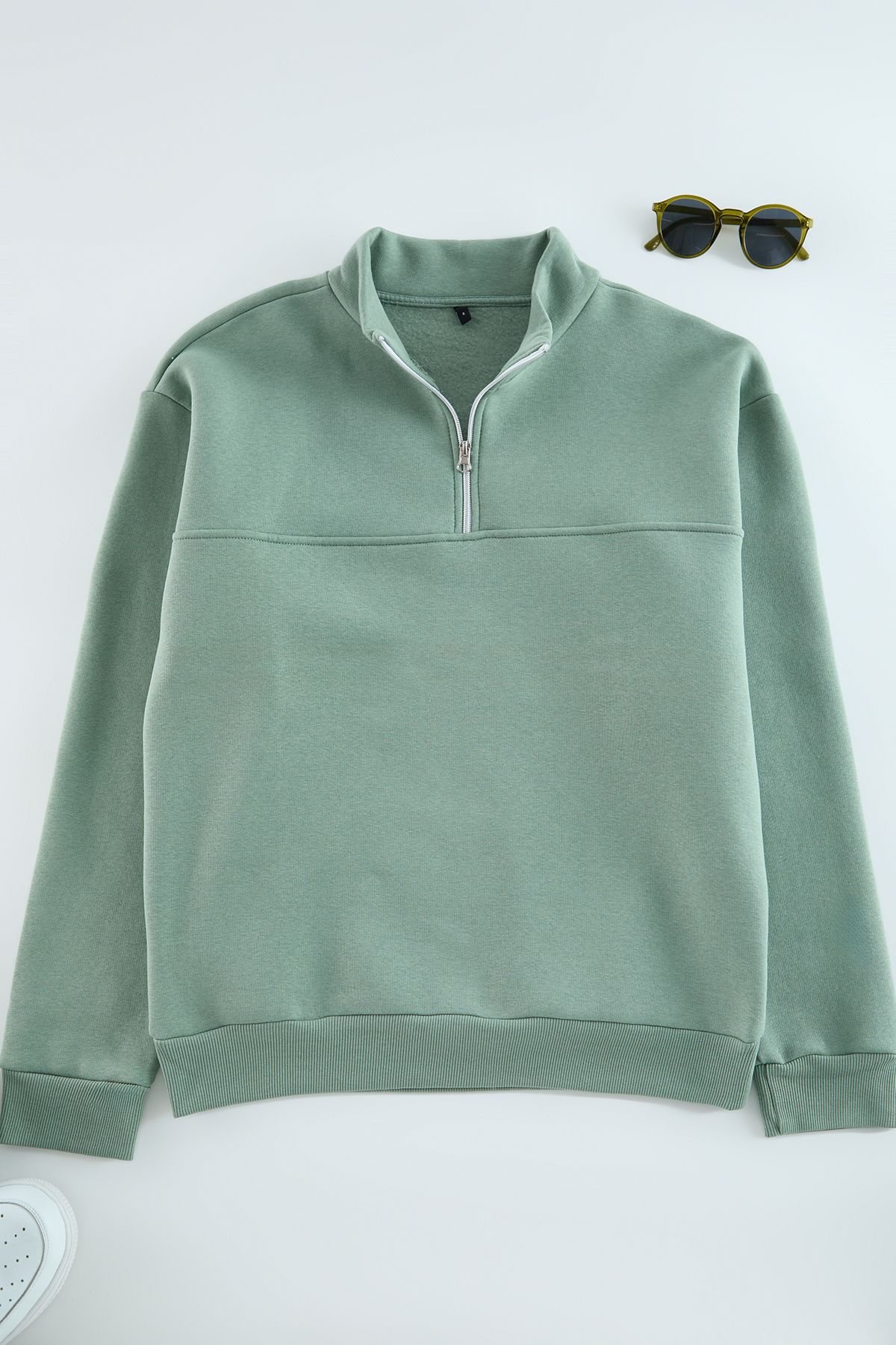 Trendyol Mint Oversize/Wide Cut Stand Collar Zippered Basic Sweatshirt