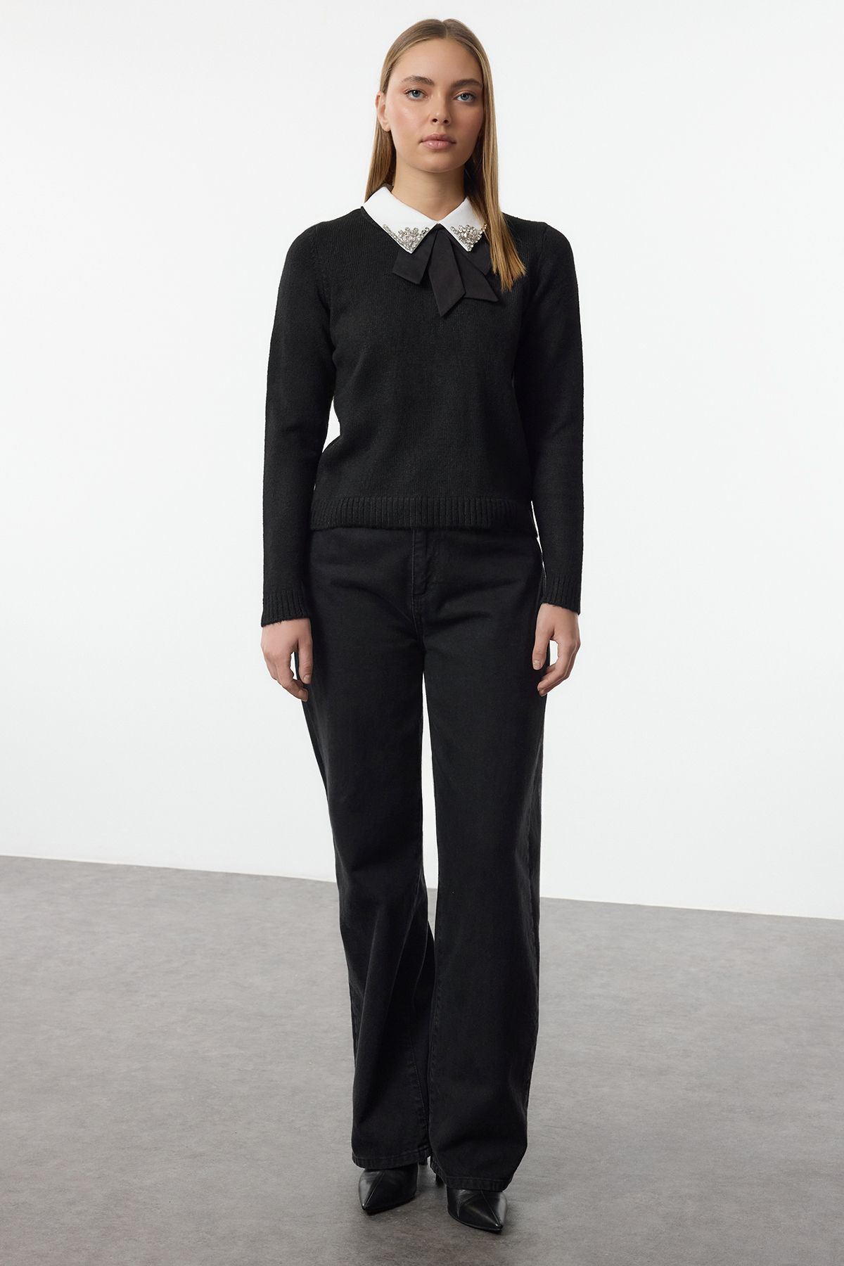Trendyol Black Soft Textured Garnished Ribbon/Bow Detailed Stone Knitted Sweater