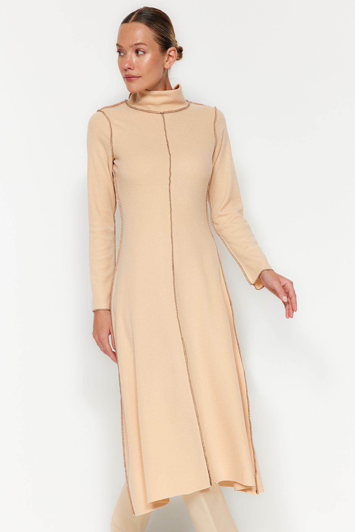 Trendyol Velbloudí přehoz na postel steh A-Linie / Alarm Formální Soluň/Pletené oblečení Look Midi pletené šaty