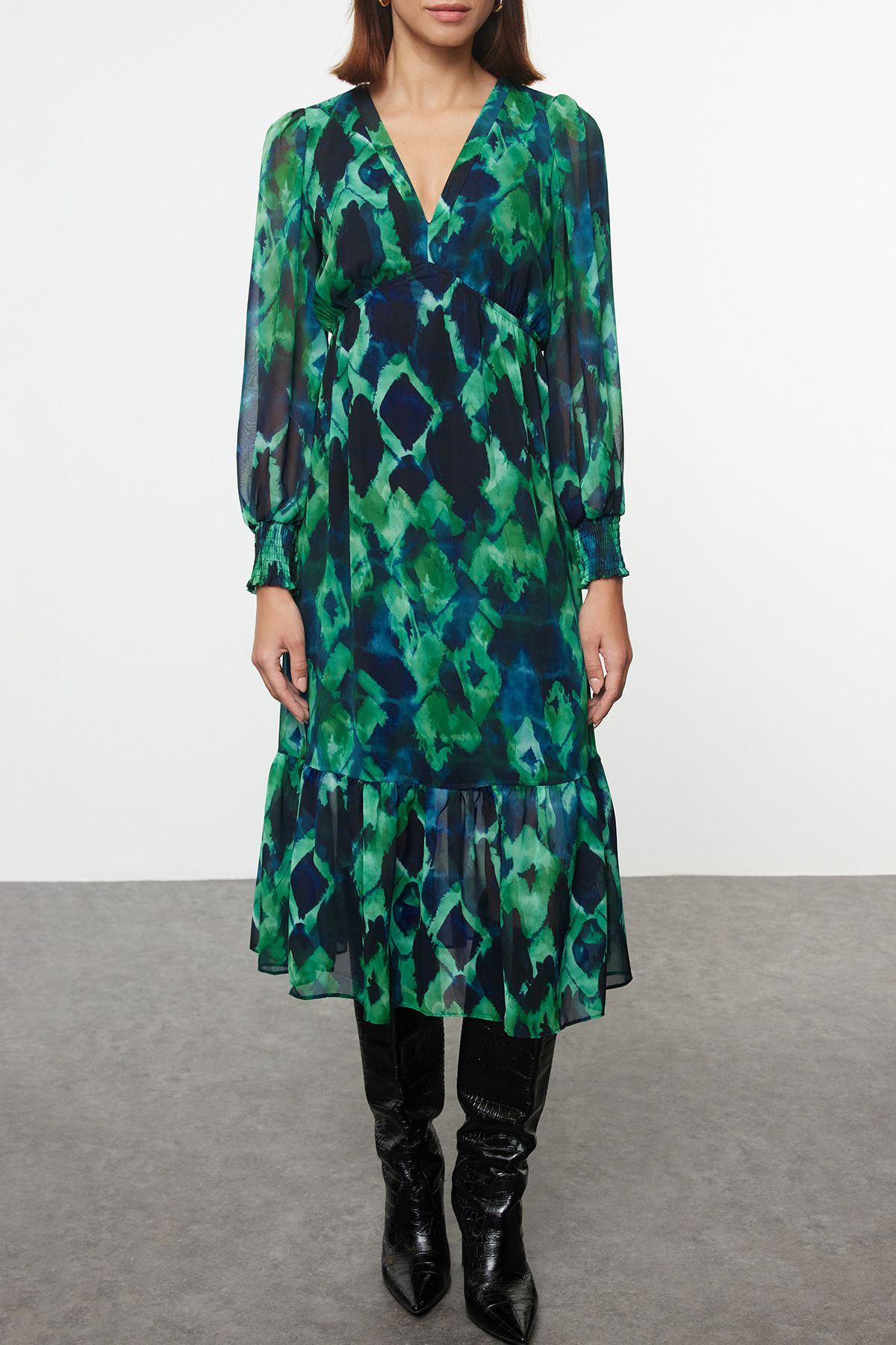 Trendyol Green Abstract Patterned Waist Opening Lined Midi Chiffon Woven Dress