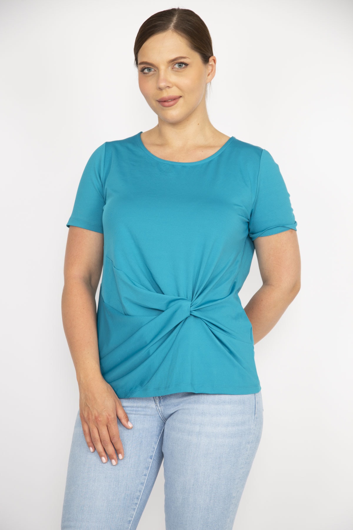 Levně Şans Women's Turquoise Plus Size Front Gathered Detailed Crew Neck Short Sleeve Blouse