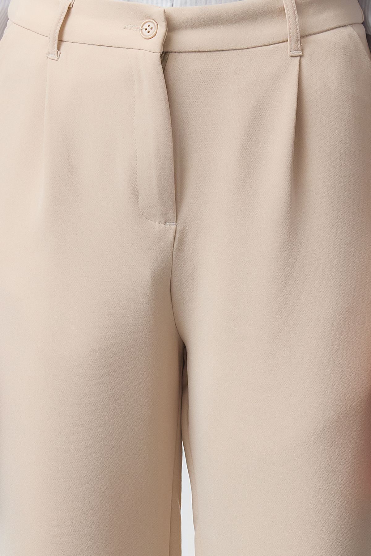 Dámske nohavice Trendyol TWOAW21PL0076/Light Khaki