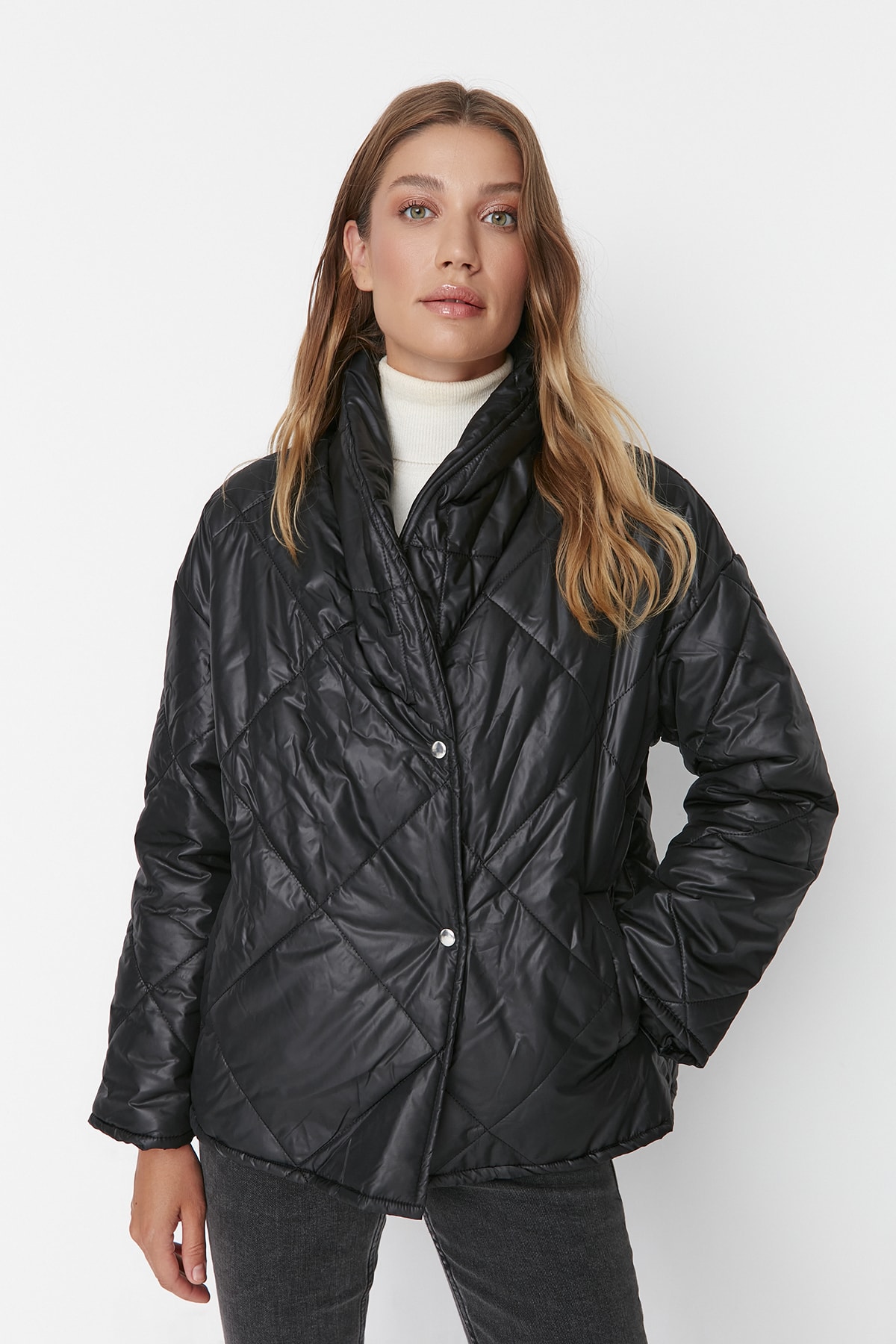 Trendyol Winter Jacket - Schwarz - Puffer
