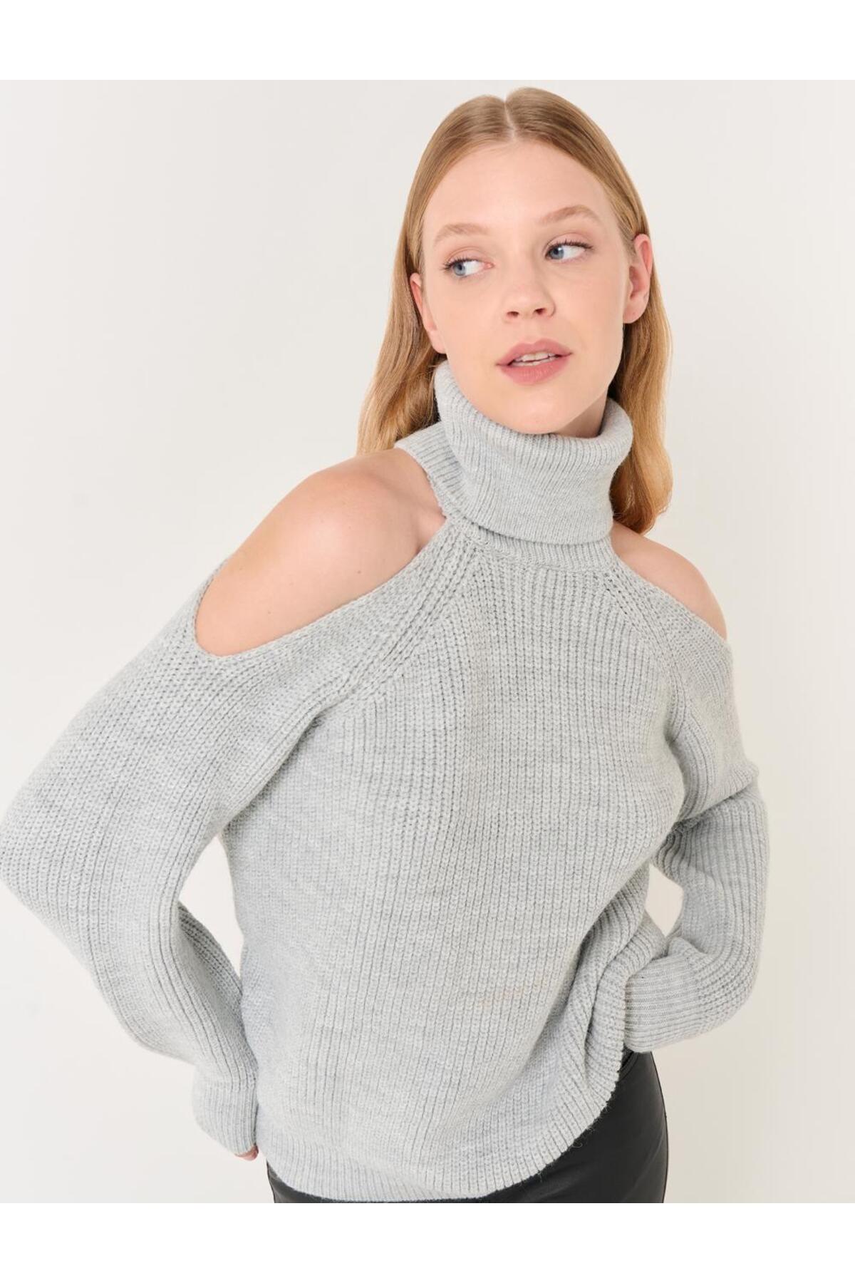 Levně Jimmy Key Gray Turtleneck Shoulder Detailed Knitwear Sweater
